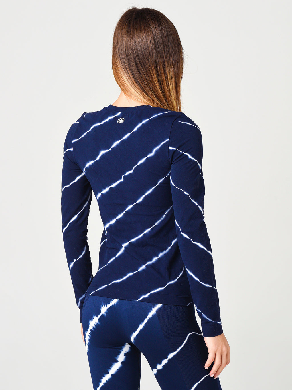 73682-409xTORYNAVYDIAGONALSHIBORI-alt2