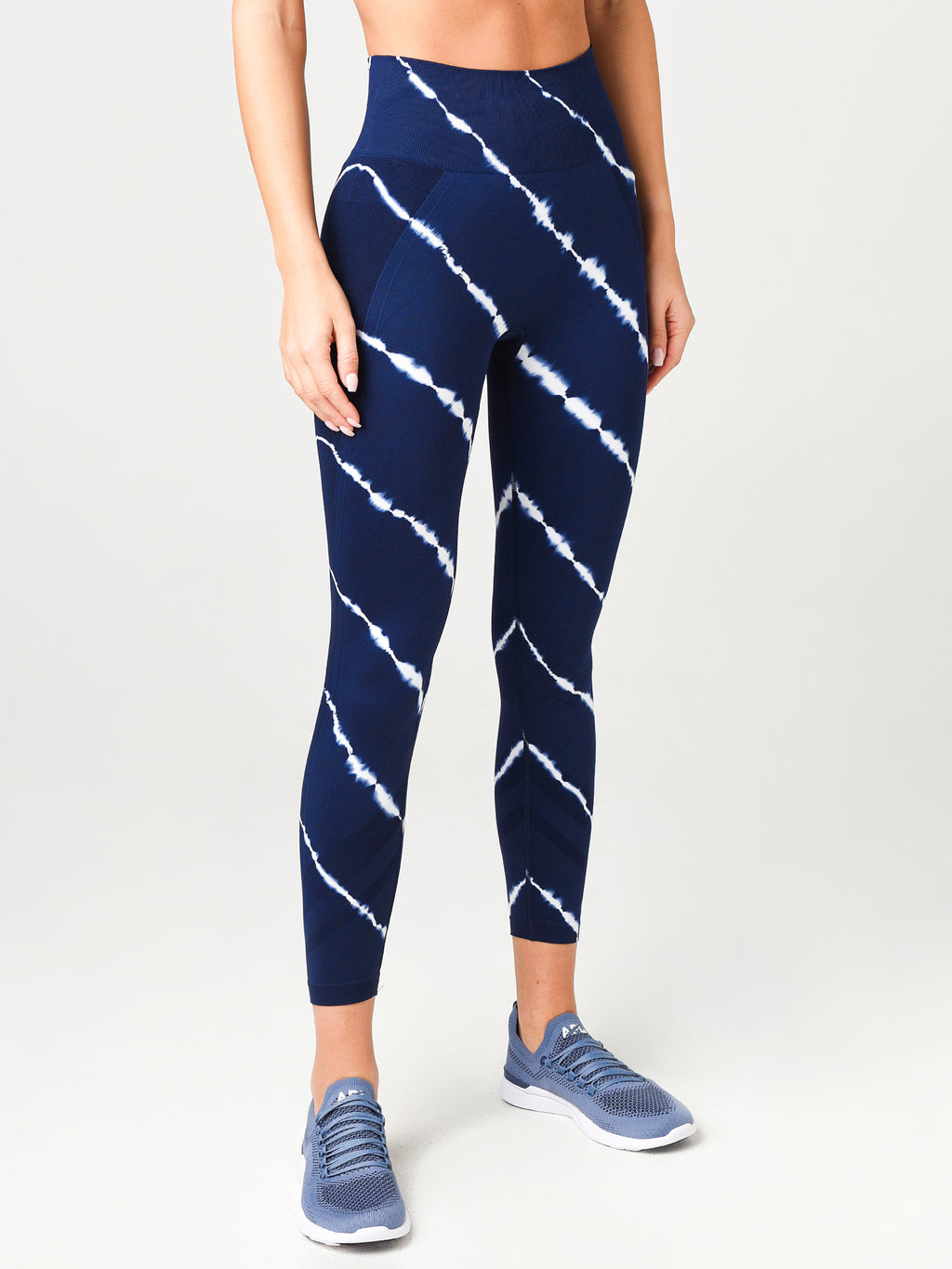 Tory Sport Women's Tie-Dye Seamless 7/8 Legging - Saint Bernard