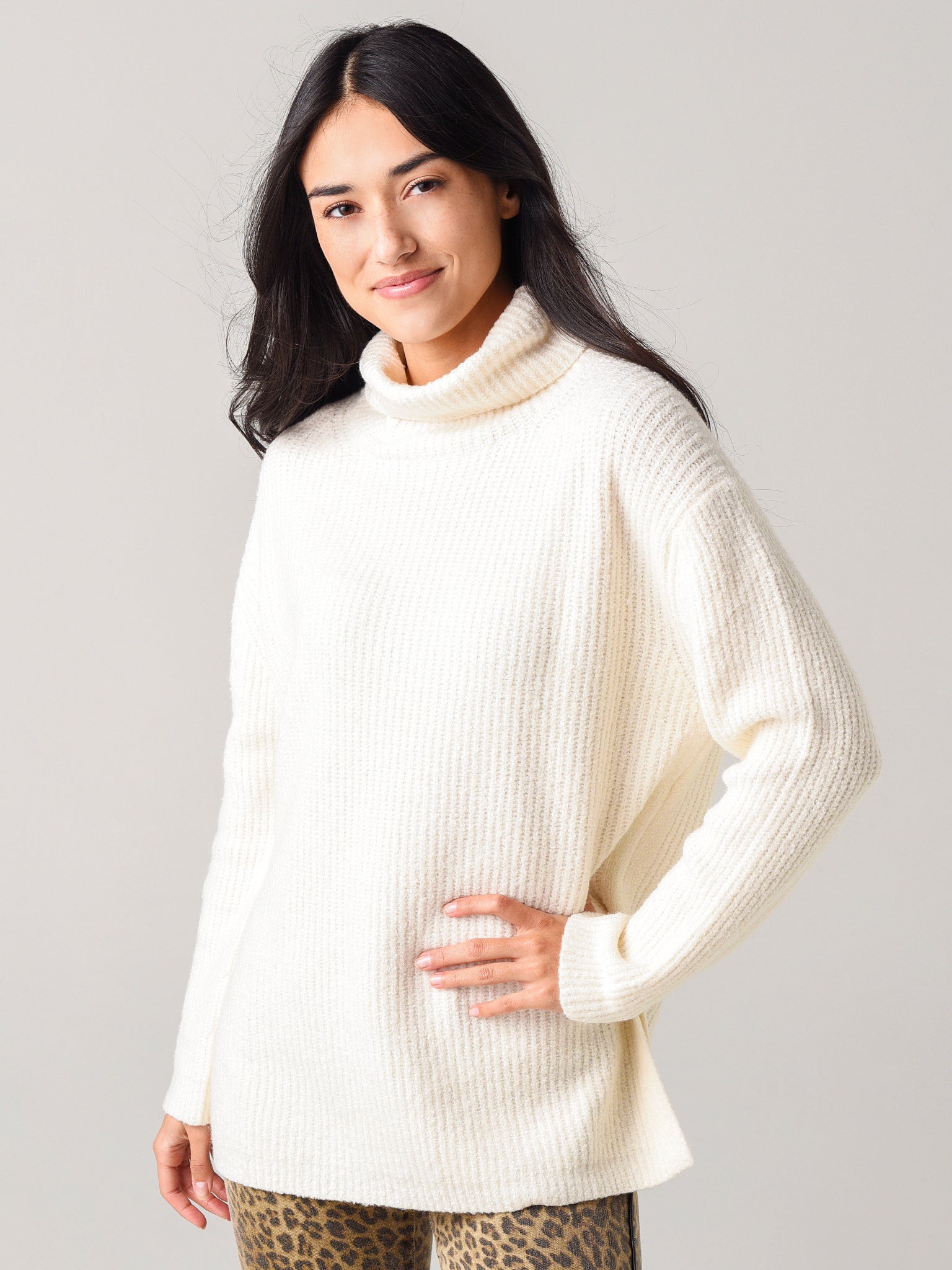 Line Women's Gretchen Turtleneck Sweater - Saint Bernard