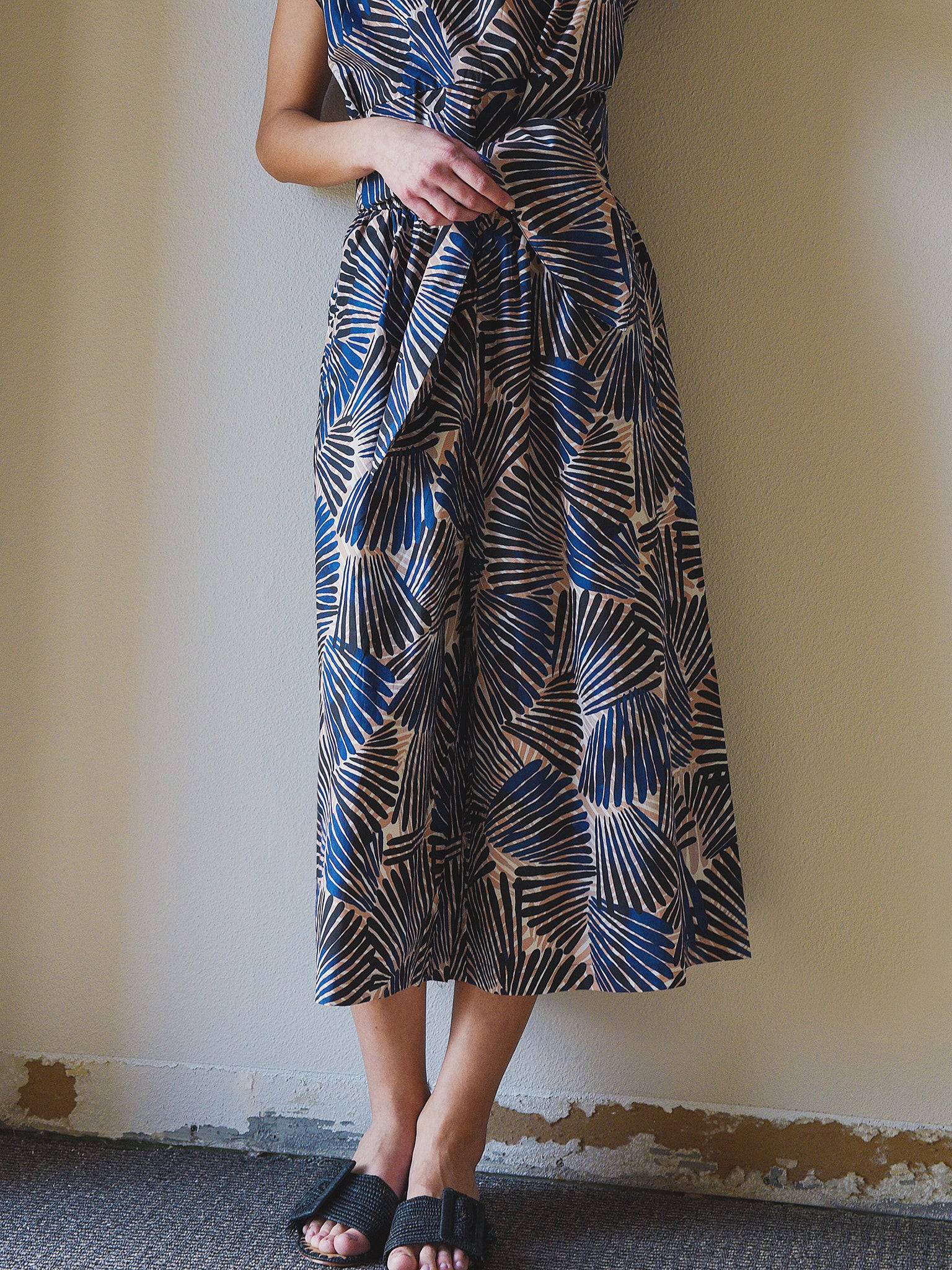 802_xPALMSTRIPESNAVY-alt2