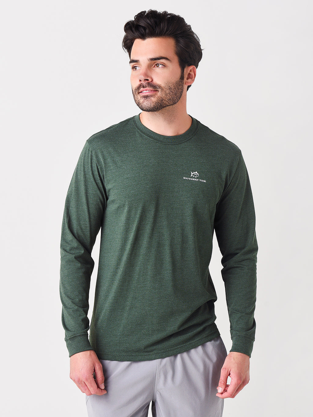 Southern Tide Men's Early Morning Hunting Tee - Saint Bernard