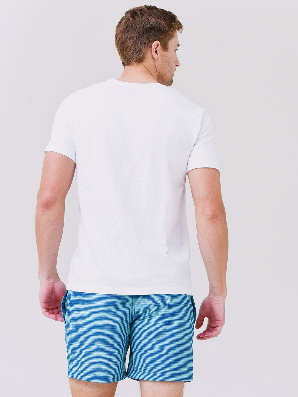 8528xCLASSICWHITE-alt1