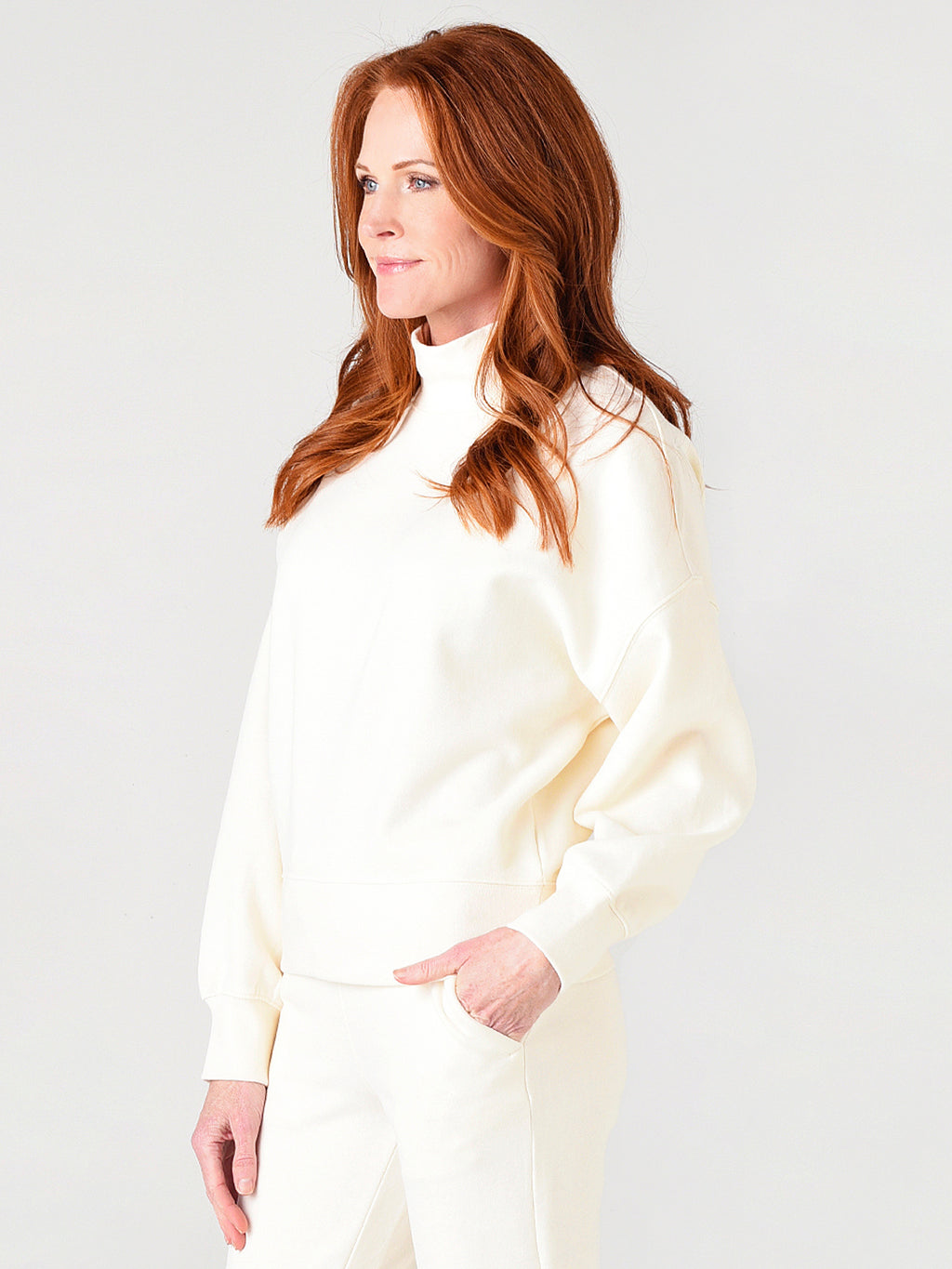 854A-360A-788xWINTERWHITE-alt2