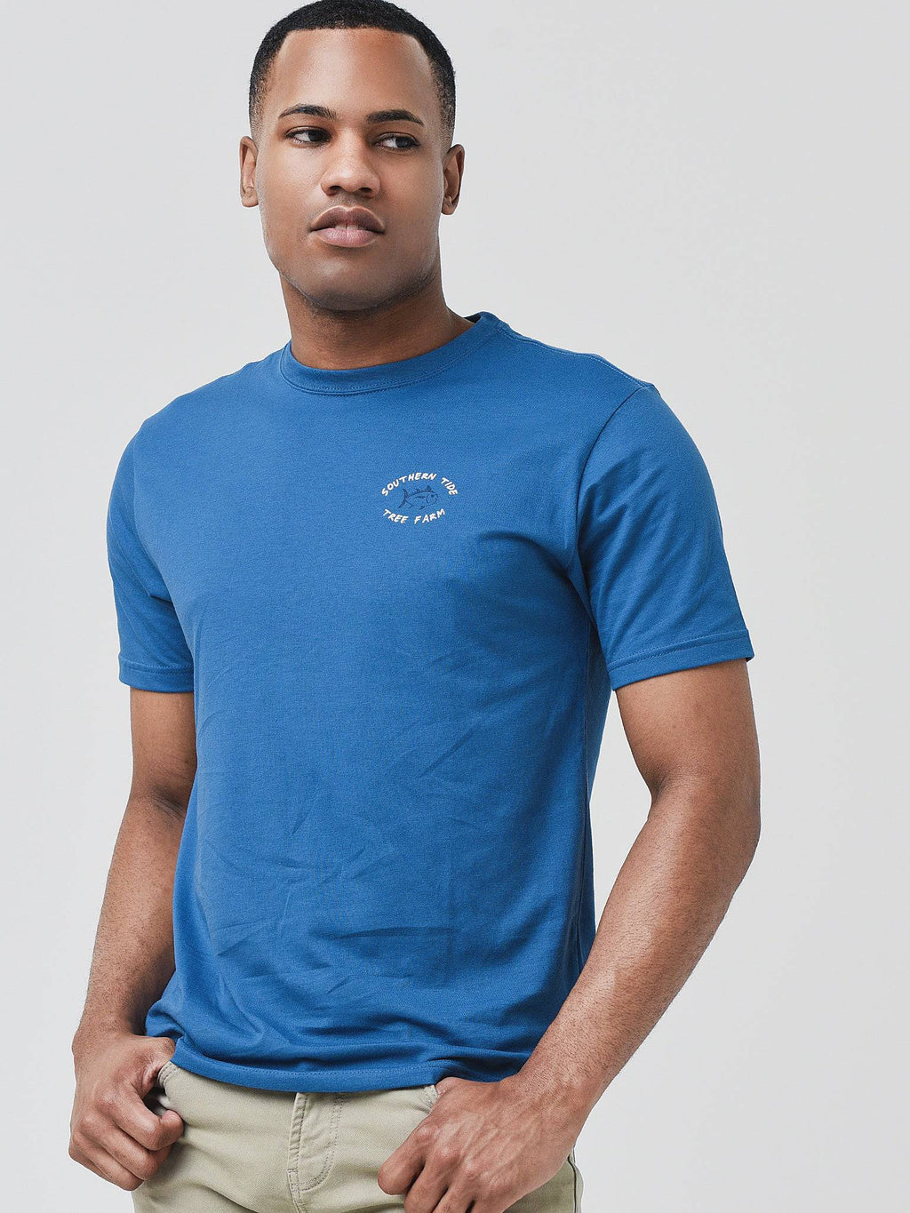 Southern Tide Men's Skipjacks Tree Farm T-Shirt - Saint Bernard