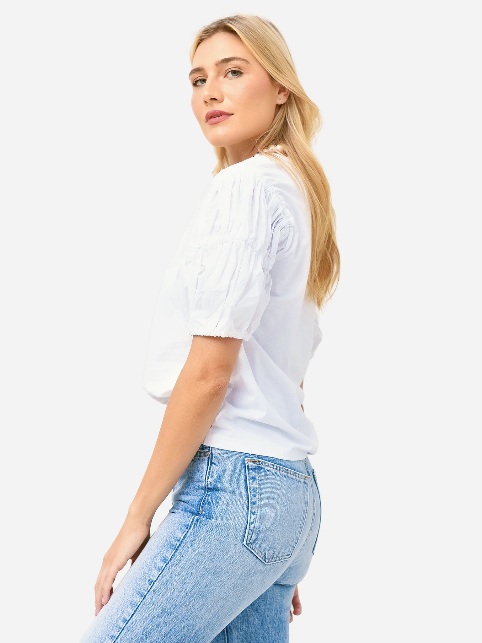 8KTOP00678xWHITE-alt3