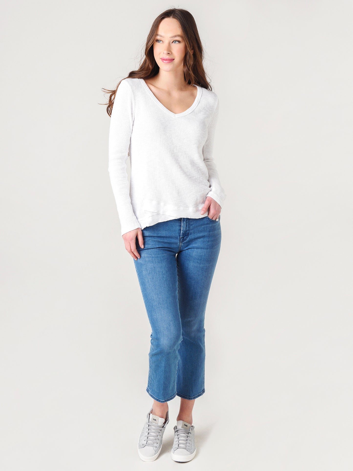 A1W128SWTxWHITE-alt1