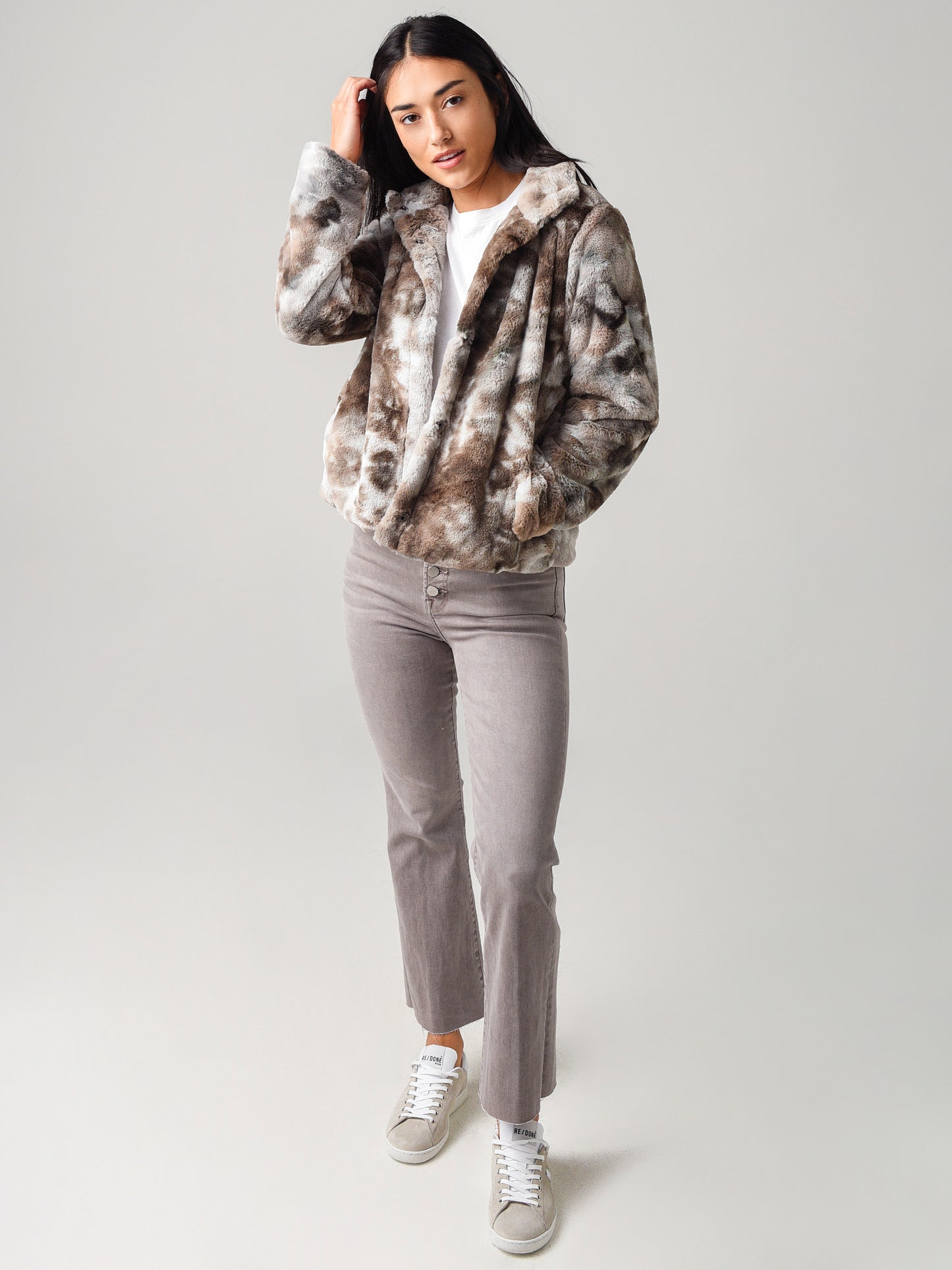 A1W150TVFxMULTIGREY-alt3