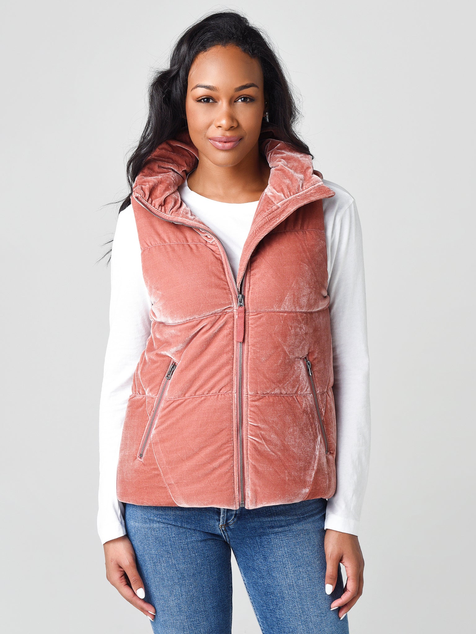 Dylan Vintage Velvet Puffer Vest - Saint Bernard