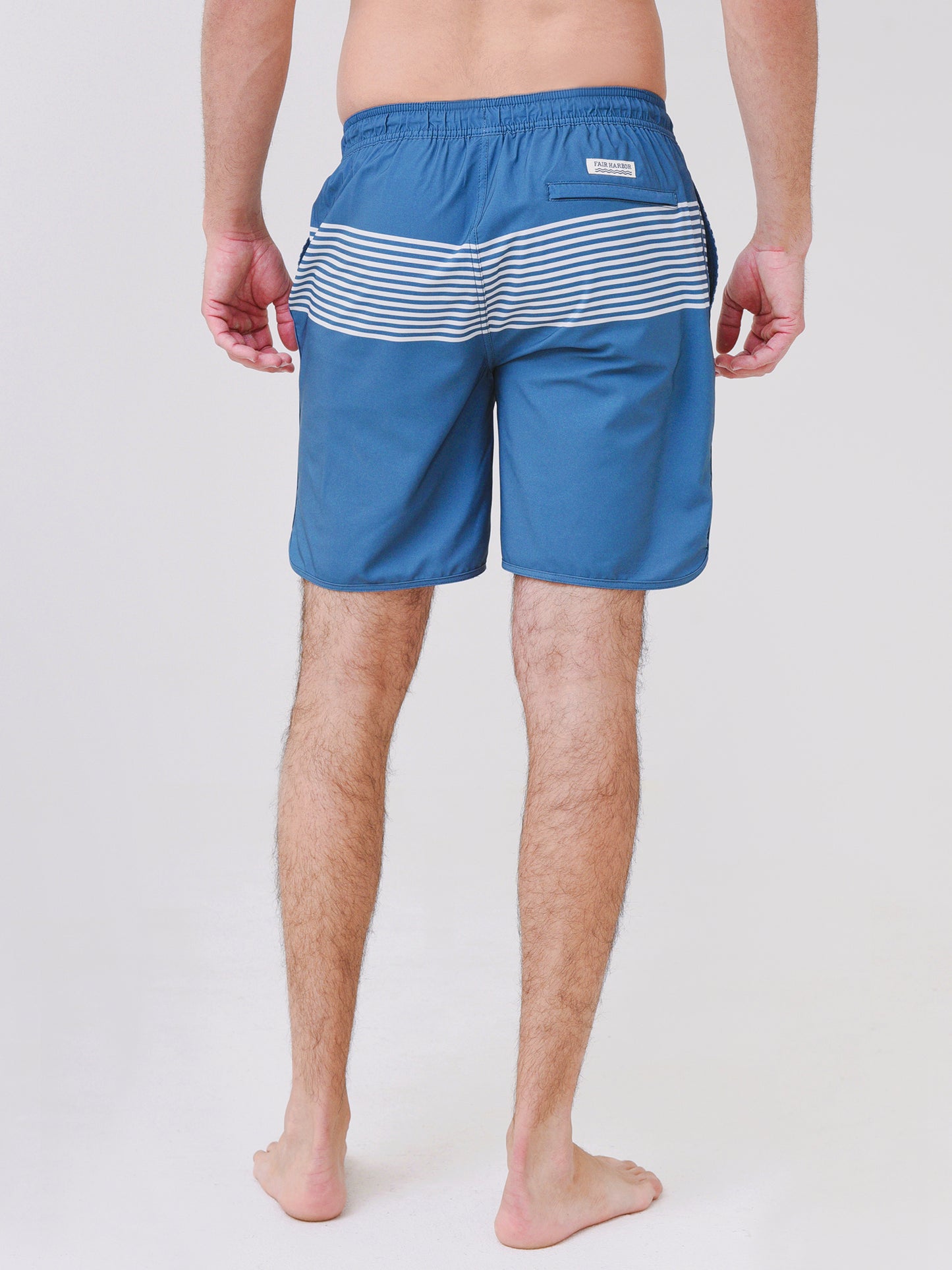 ACH82xWHITESTRIPES-alt3