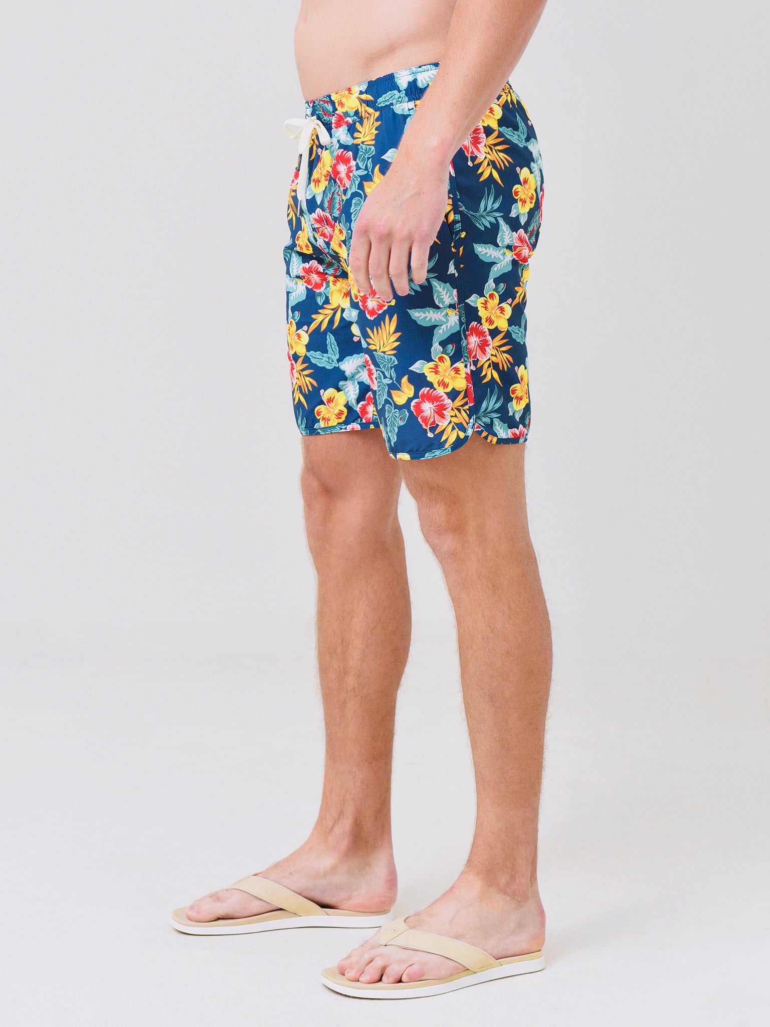 ACH82xYELLOWTROPICS-alt2