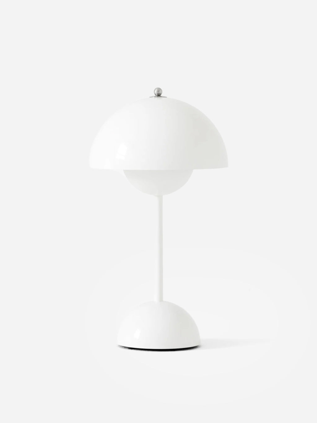 +Tradition Flowerpot Portable Table Lamp - Saint Bernard