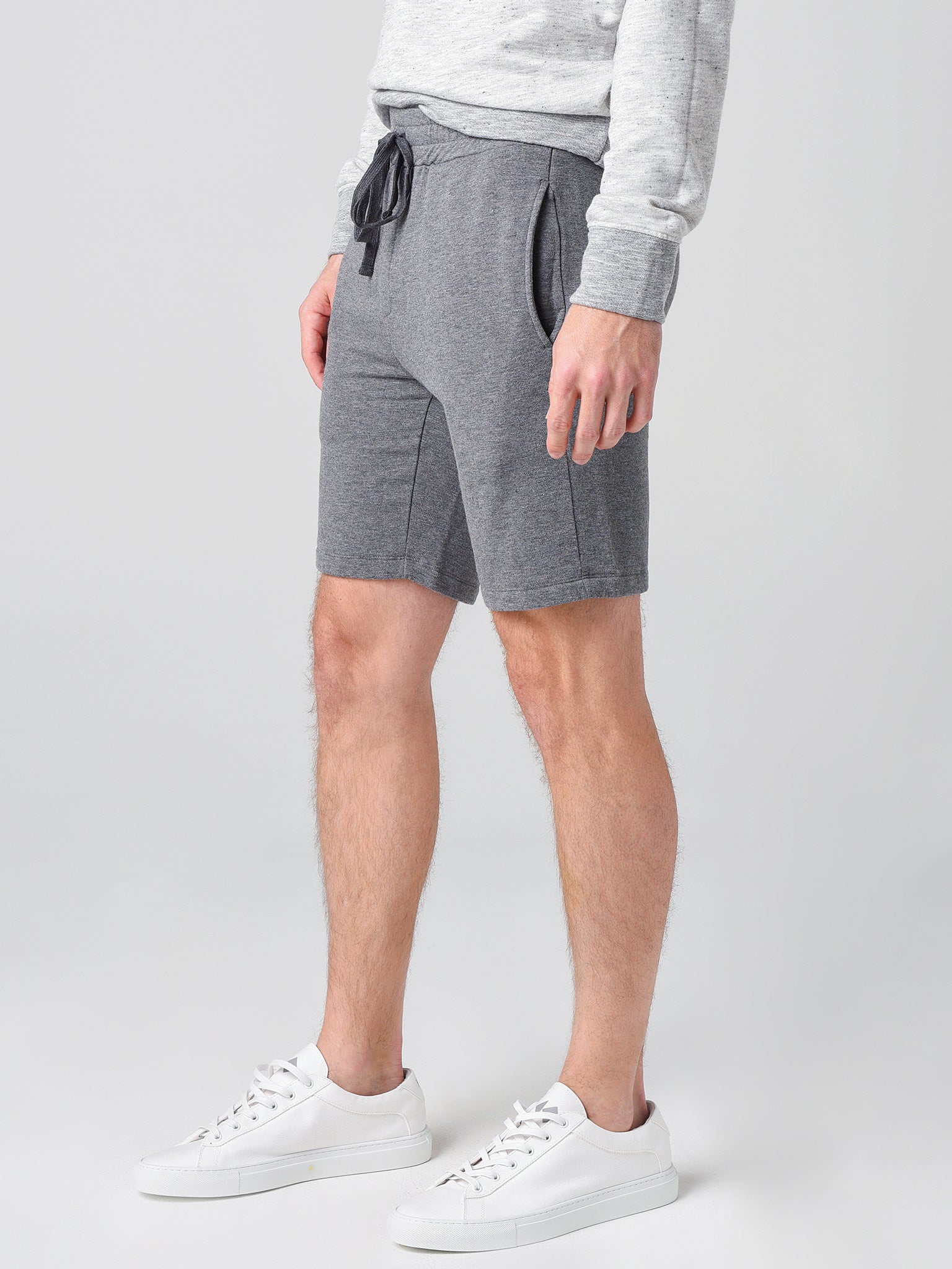 ATLAS01-CxCHARCOAL-alt1