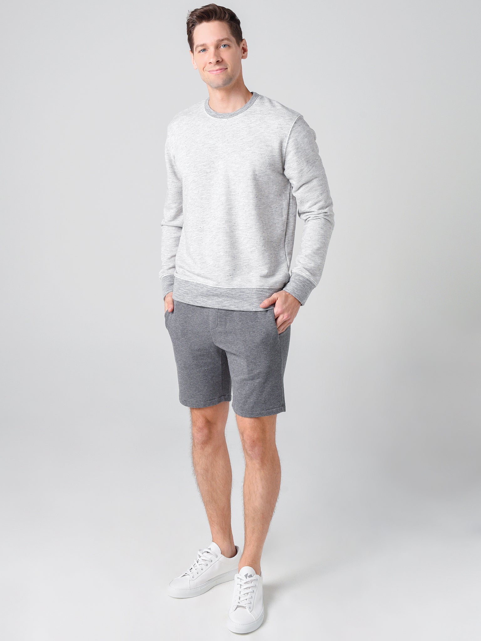 ATLAS01-CxCHARCOAL-alt3