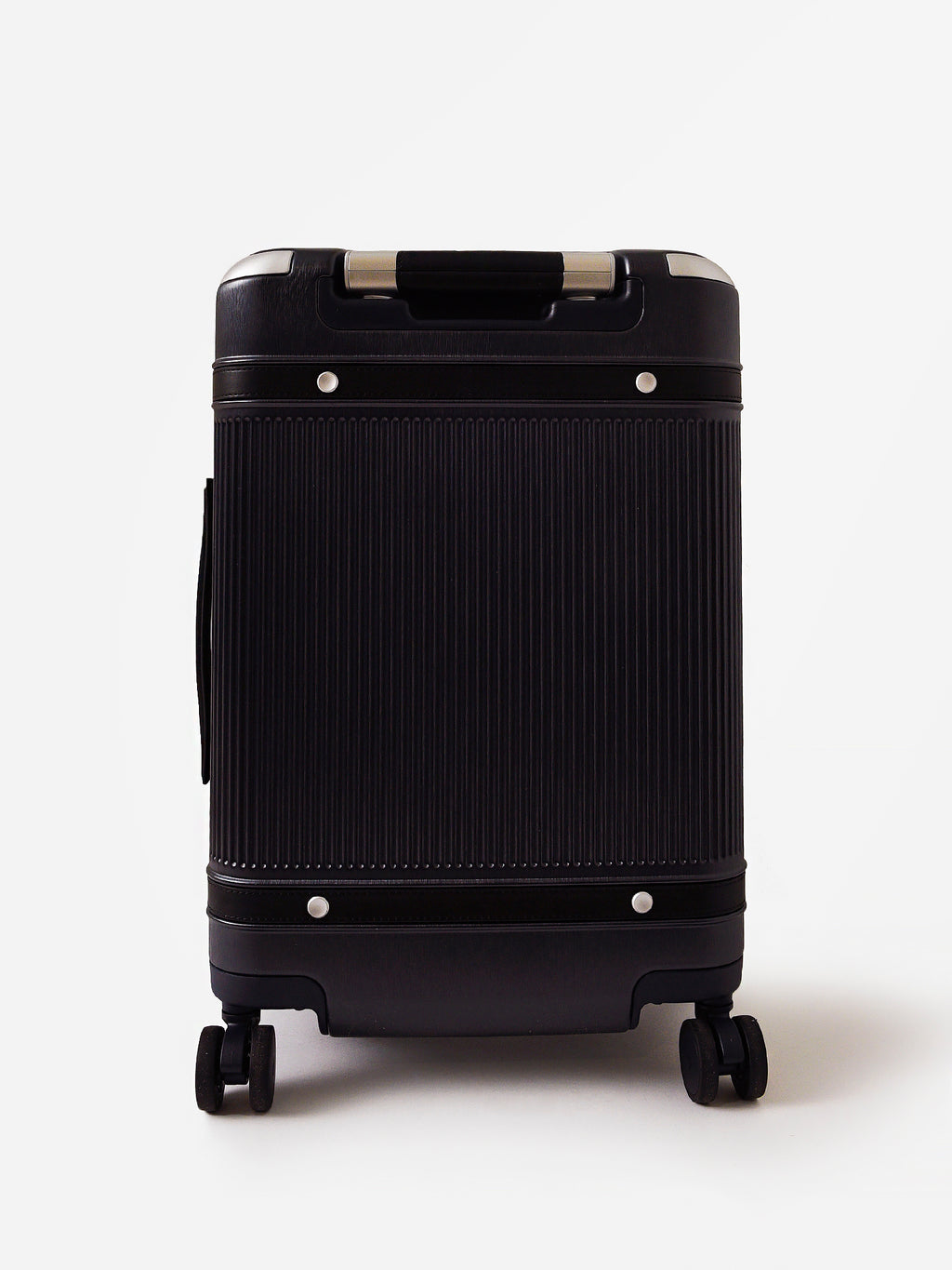 AVIATORCARRYONPLUSxDERBYBLACK-alt3