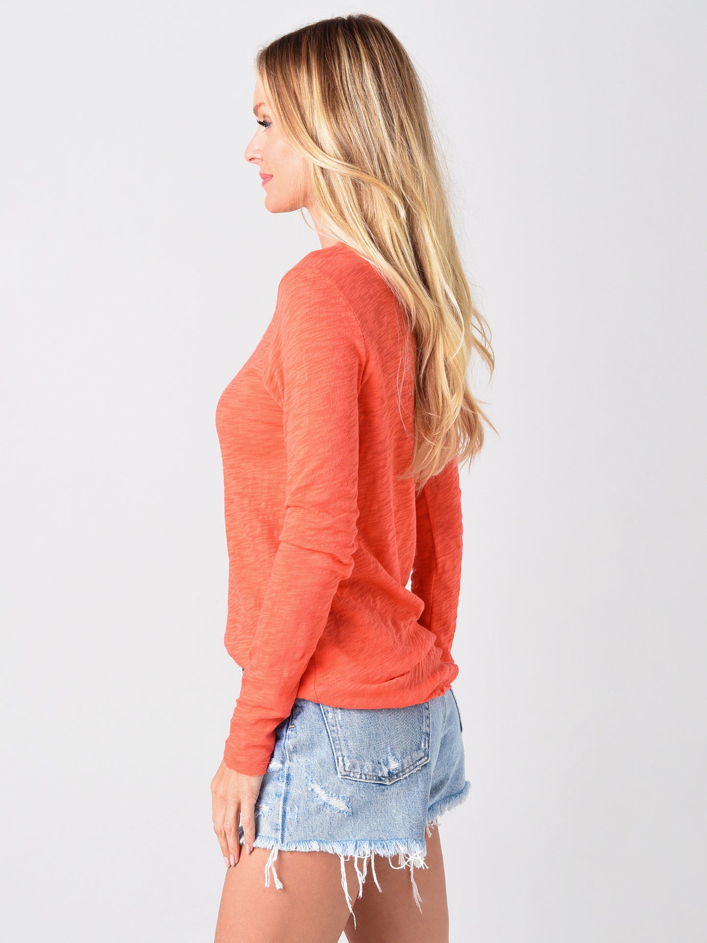 AW1047-FKxCORAL-alt2