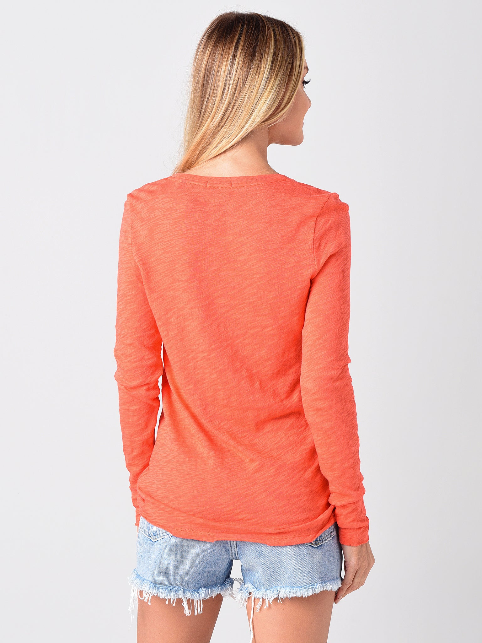 AW1047-FKxCORAL-alt3