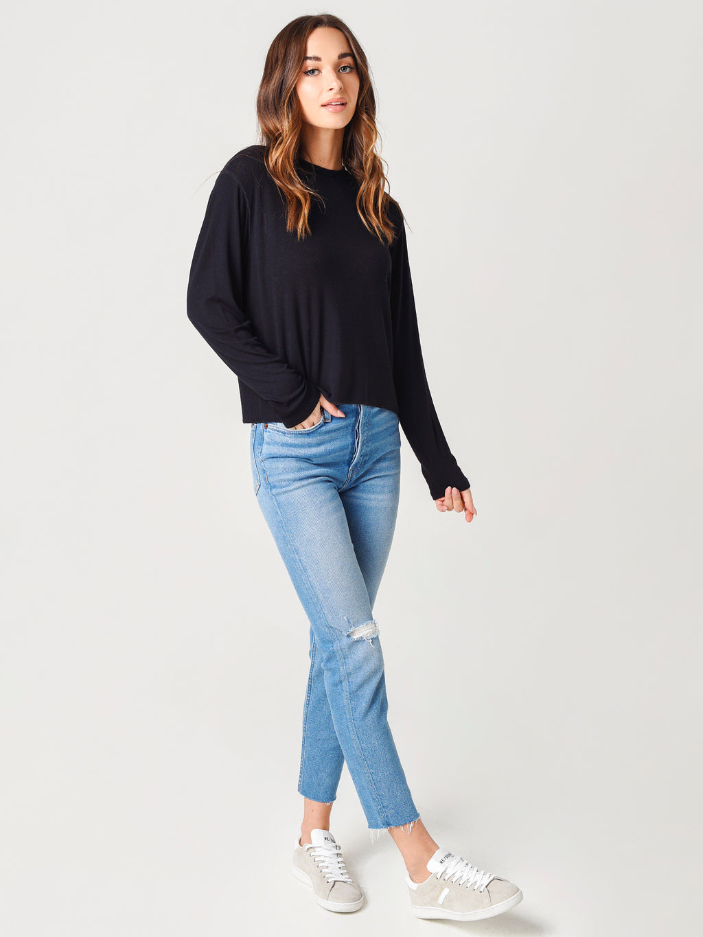 AW1353-ECxBLACK-alt3