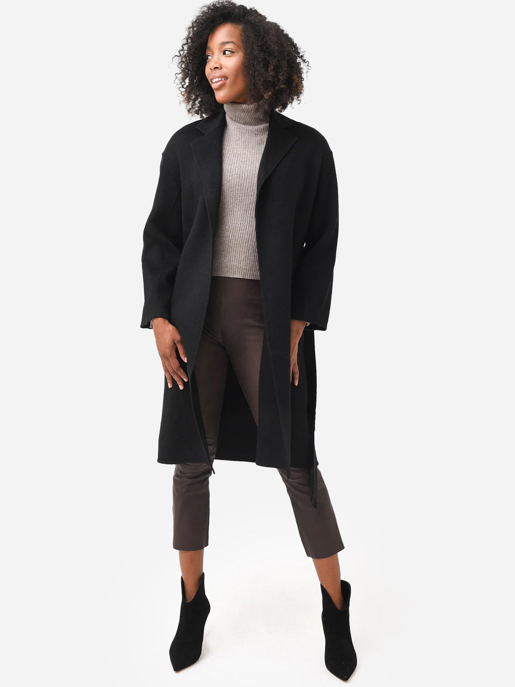 AW2-096xCC1BLACK-alt2
