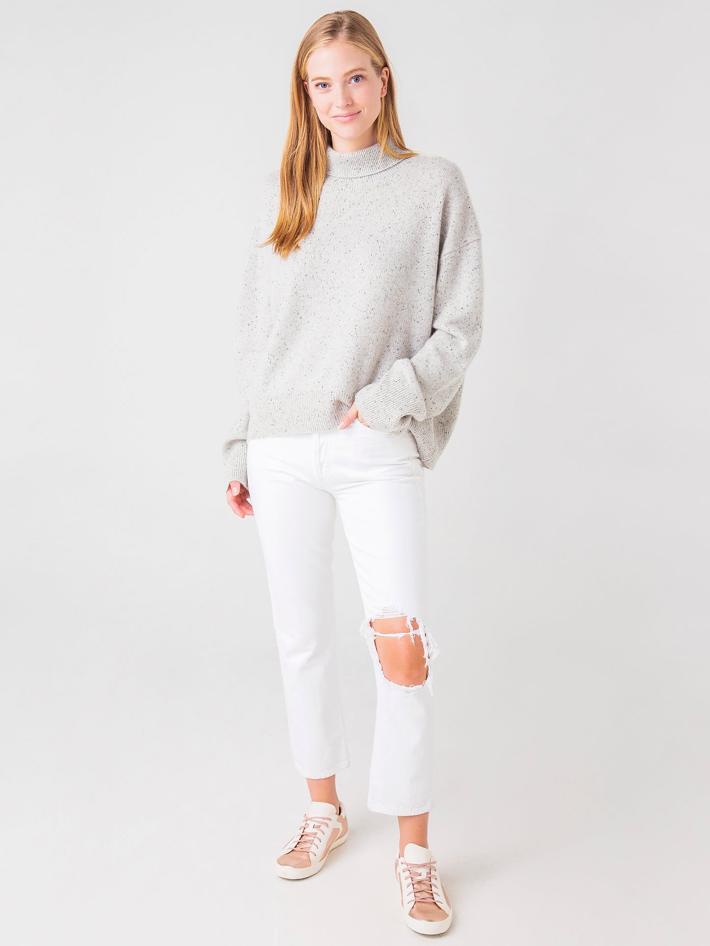 AW21-066xSALTPEPPER-alt1