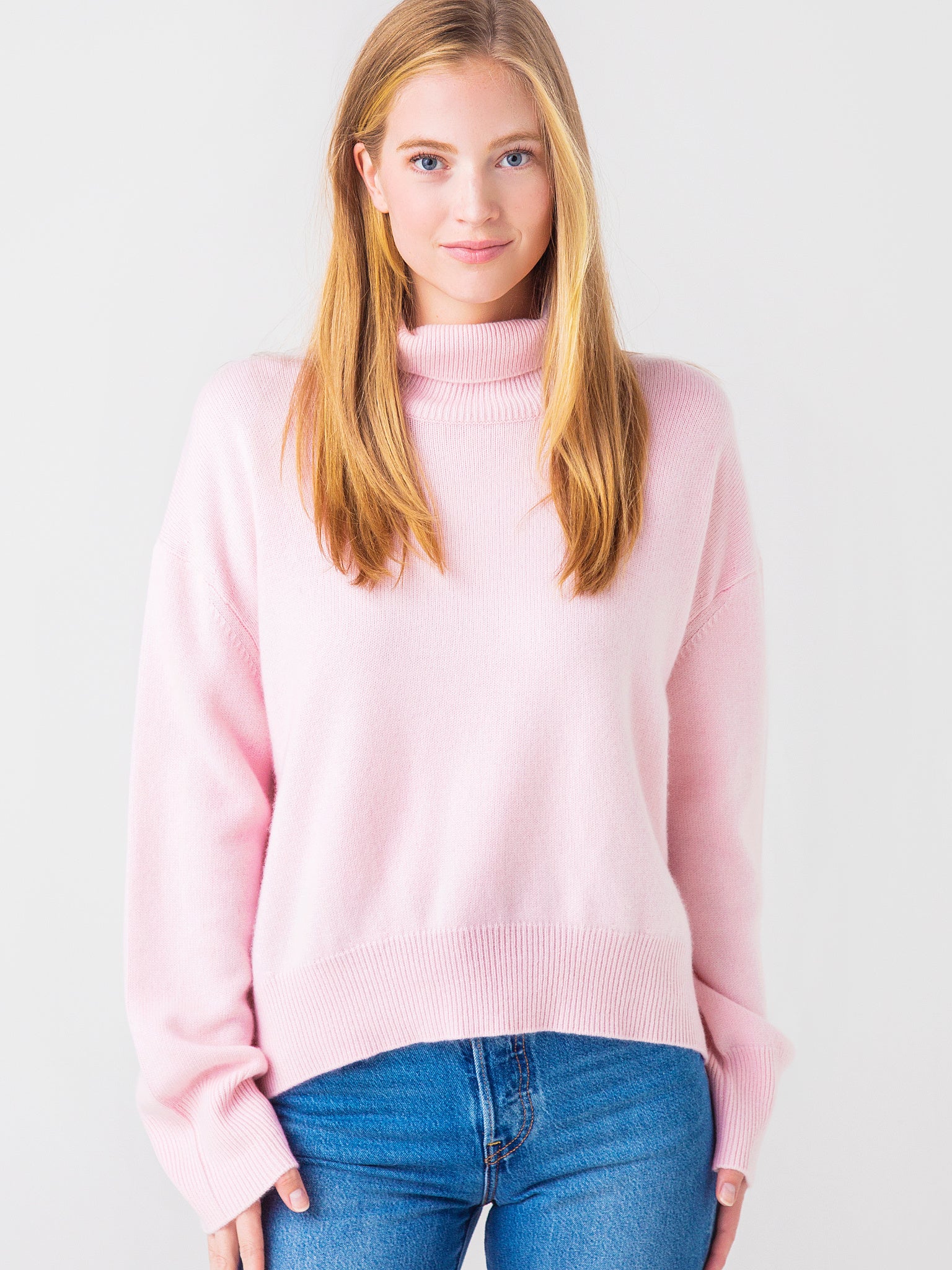 Van Kukil Women's Seraphina High Neck Cable - Saint Bernard