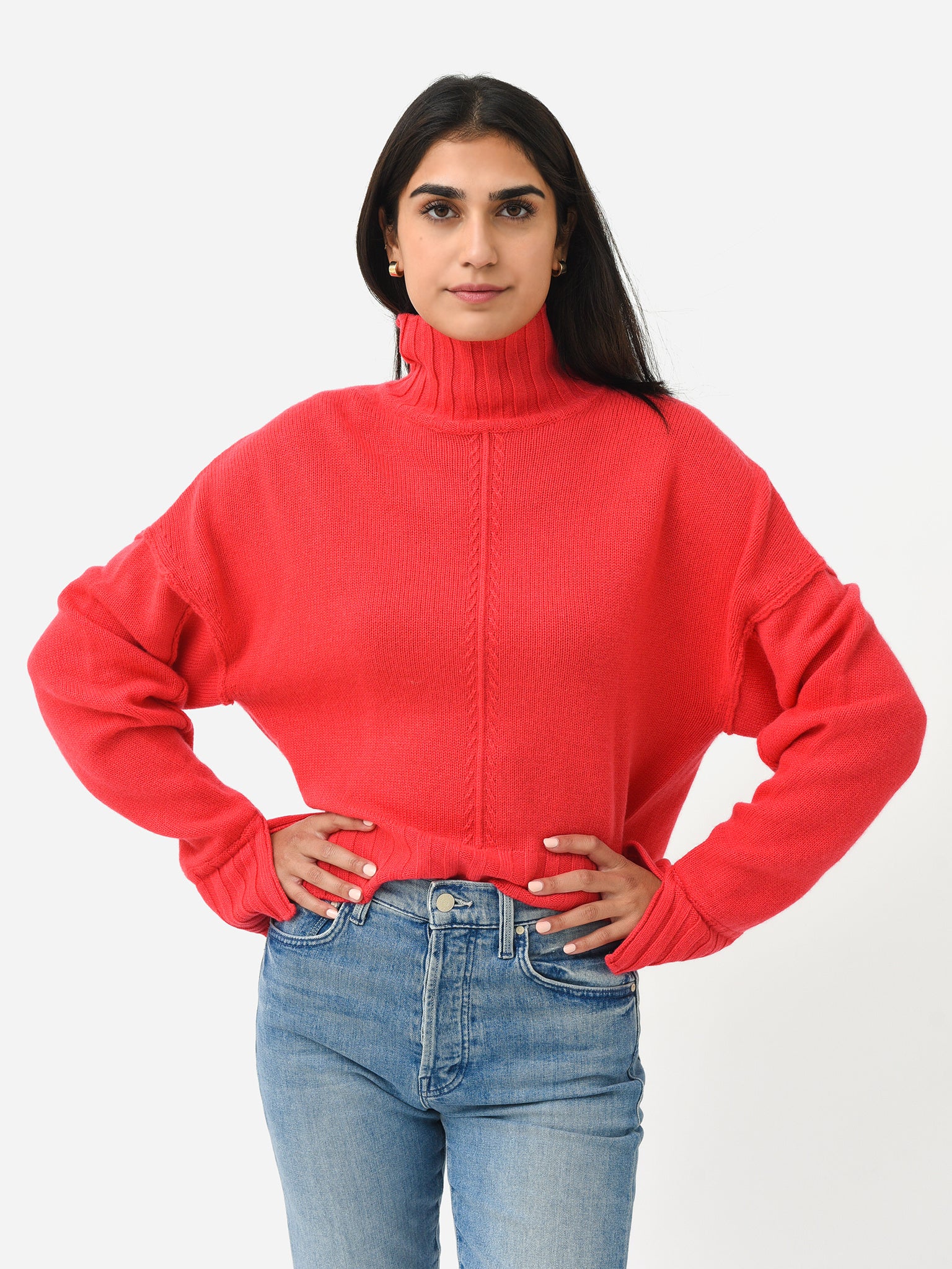 AW22-019xTEABERRY-alt1