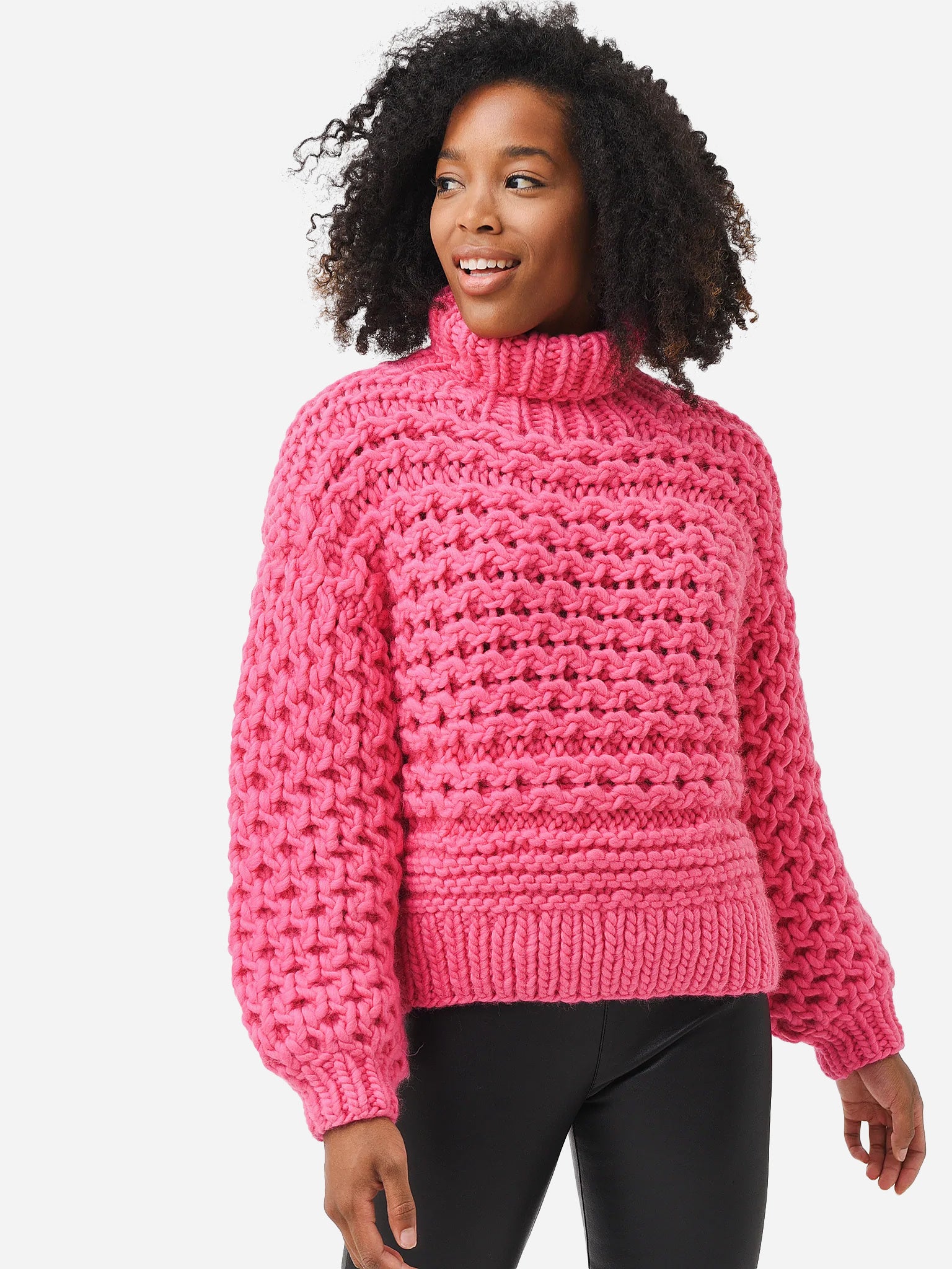 AW22_AMCK22012xHOTPINK-alt1
