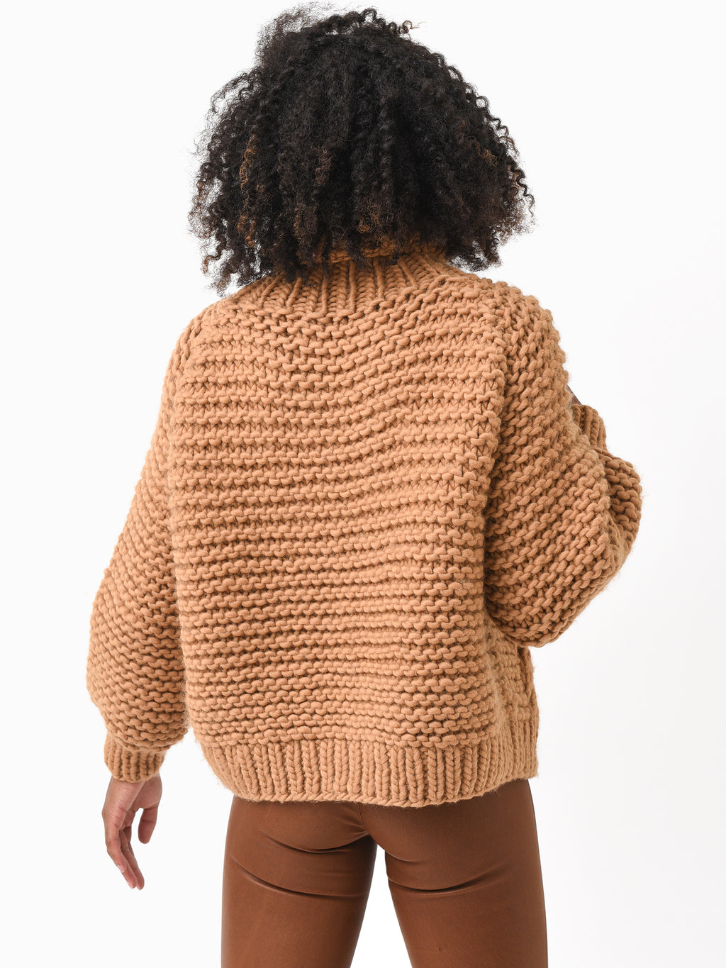 AW22_AMCK22032xCAMEL-alt4