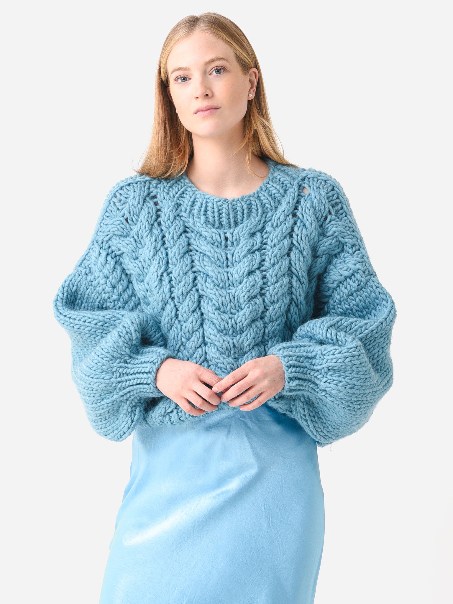 AW22_AMCK22033xCAMEOBLUE-alt1