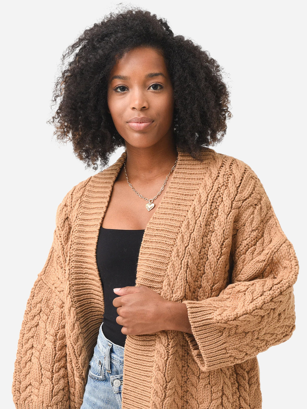 AW22_AML22022xCAMEL-alt2