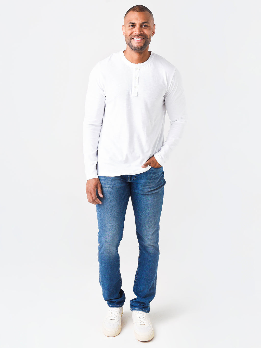AW66302xWHITE-alt1