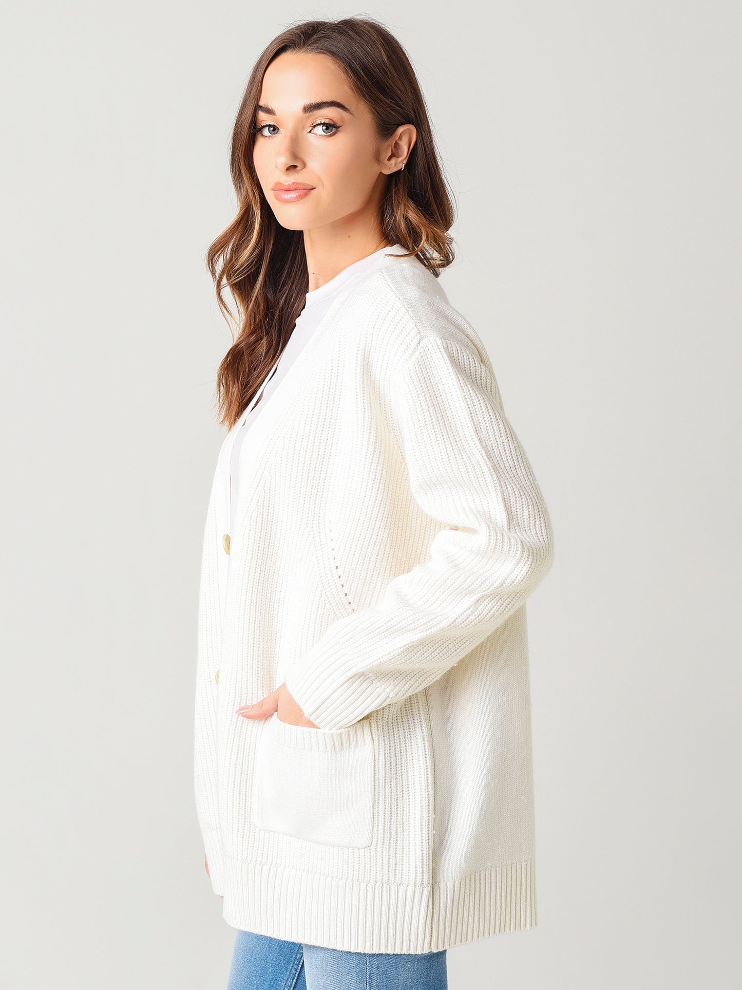 AW8411-UAHxCREAM-alt1