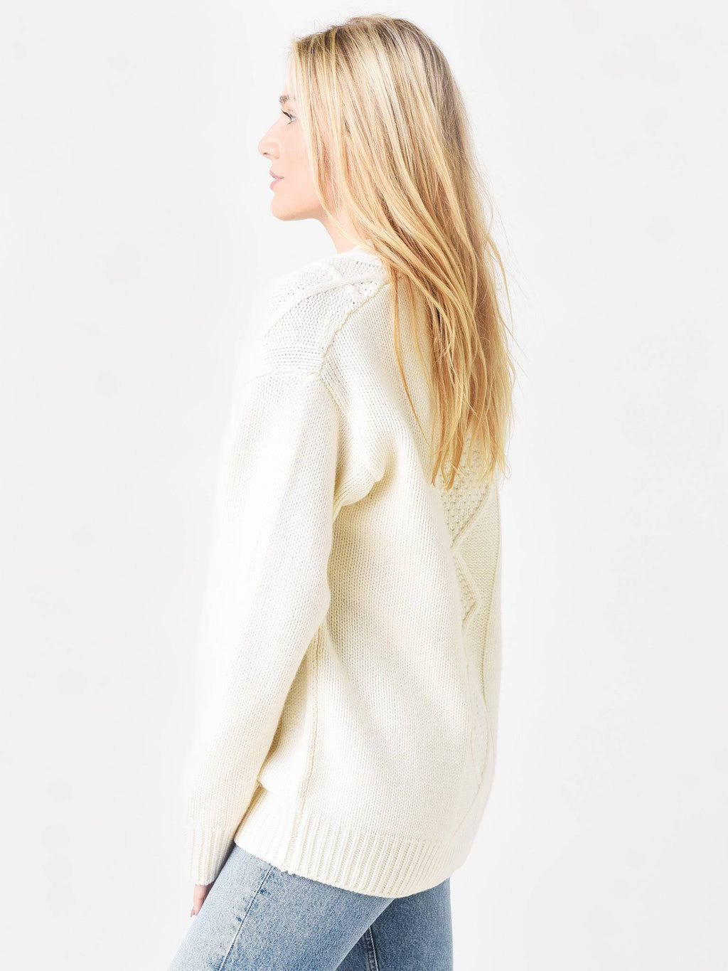 AW8501-YAHxALABASTER-alt2
