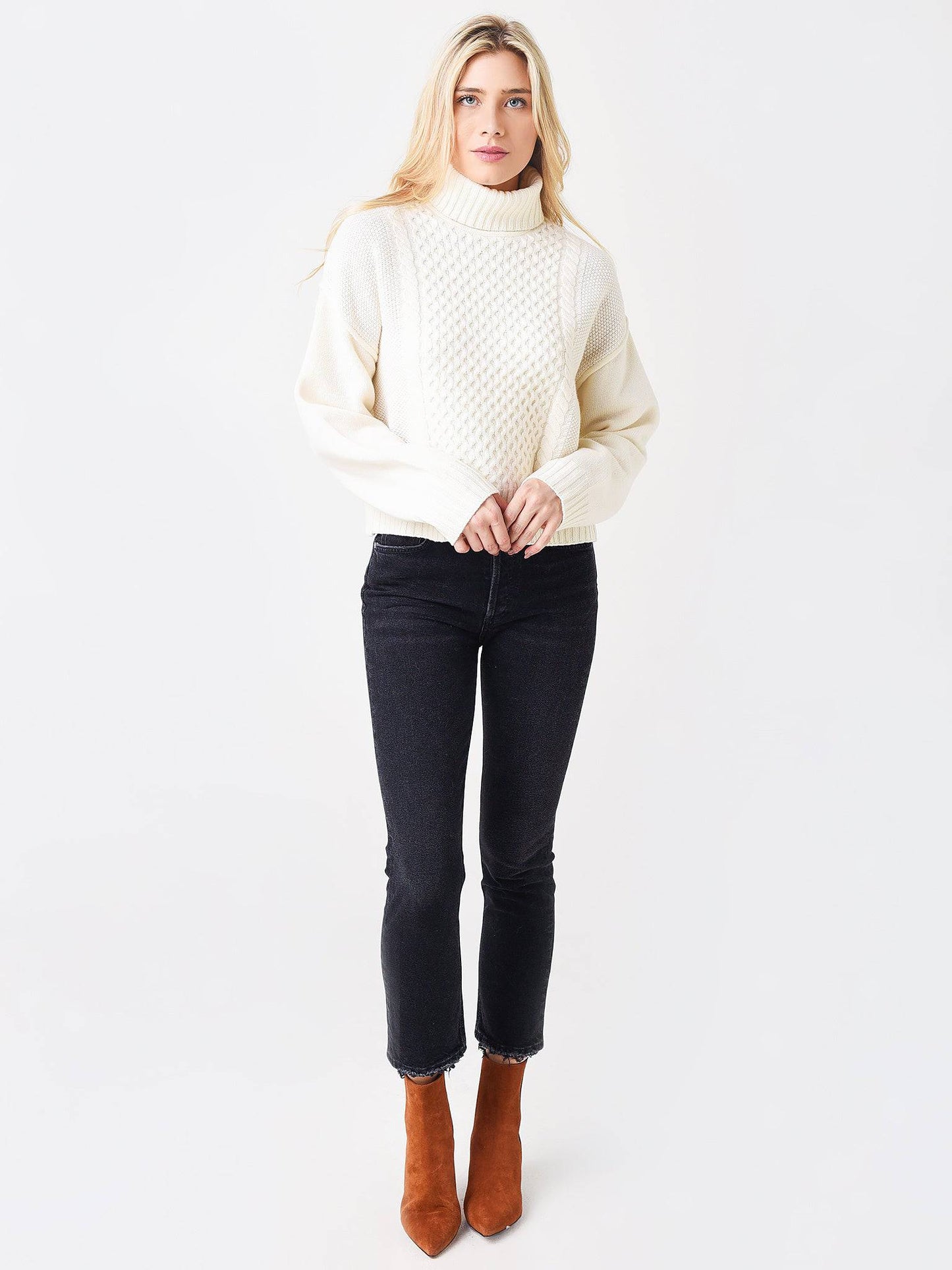 AW8502-YAHxALABASTER-alt1