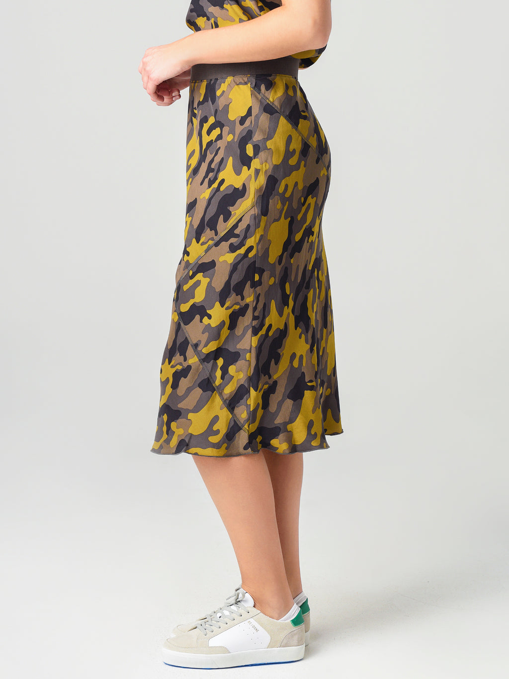 AW9800-BD24xANTIQUEGOLDCAMO-alt1