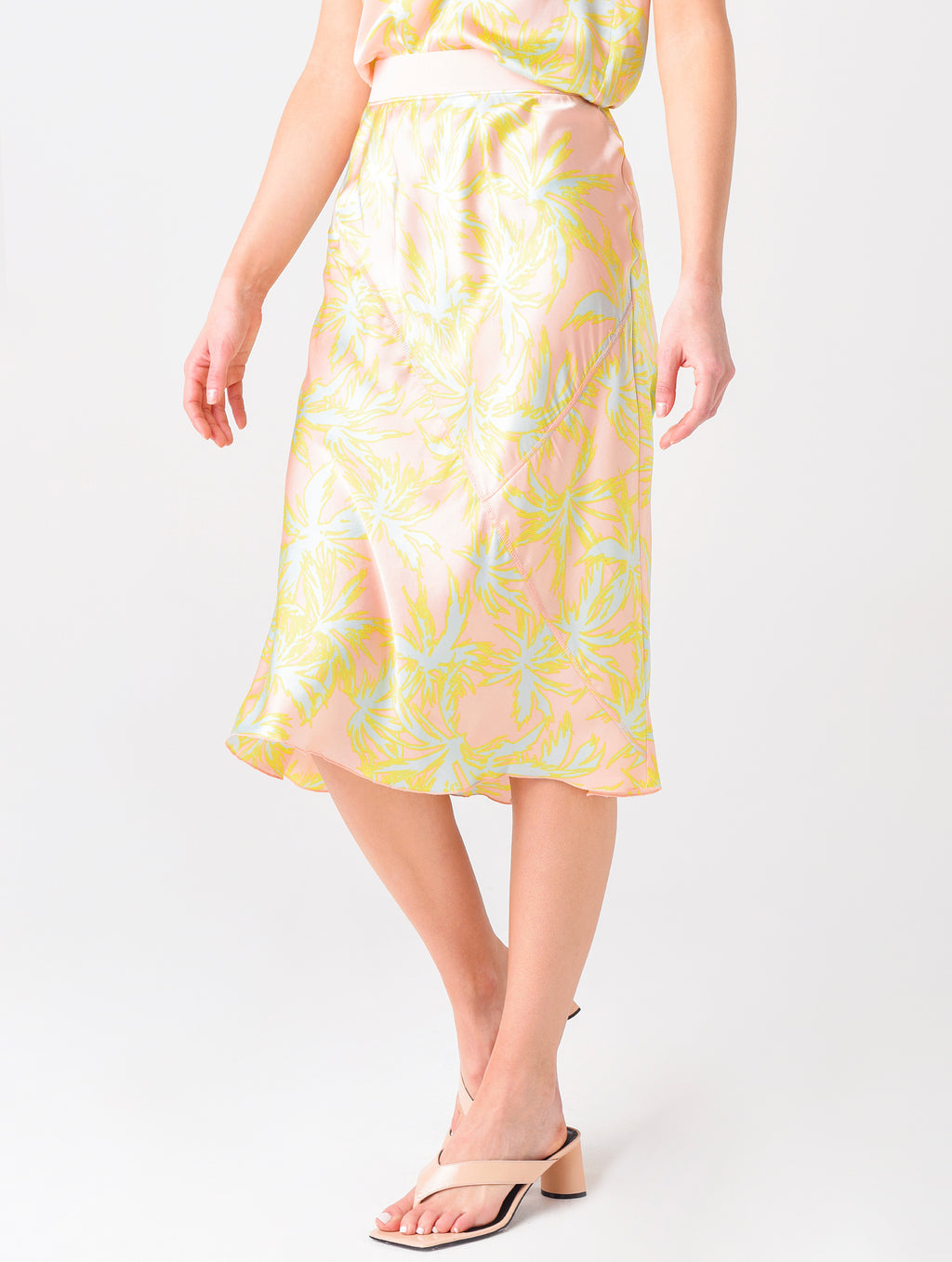 AW9800-BD32xABSTRACTPALMPRINT-alt2