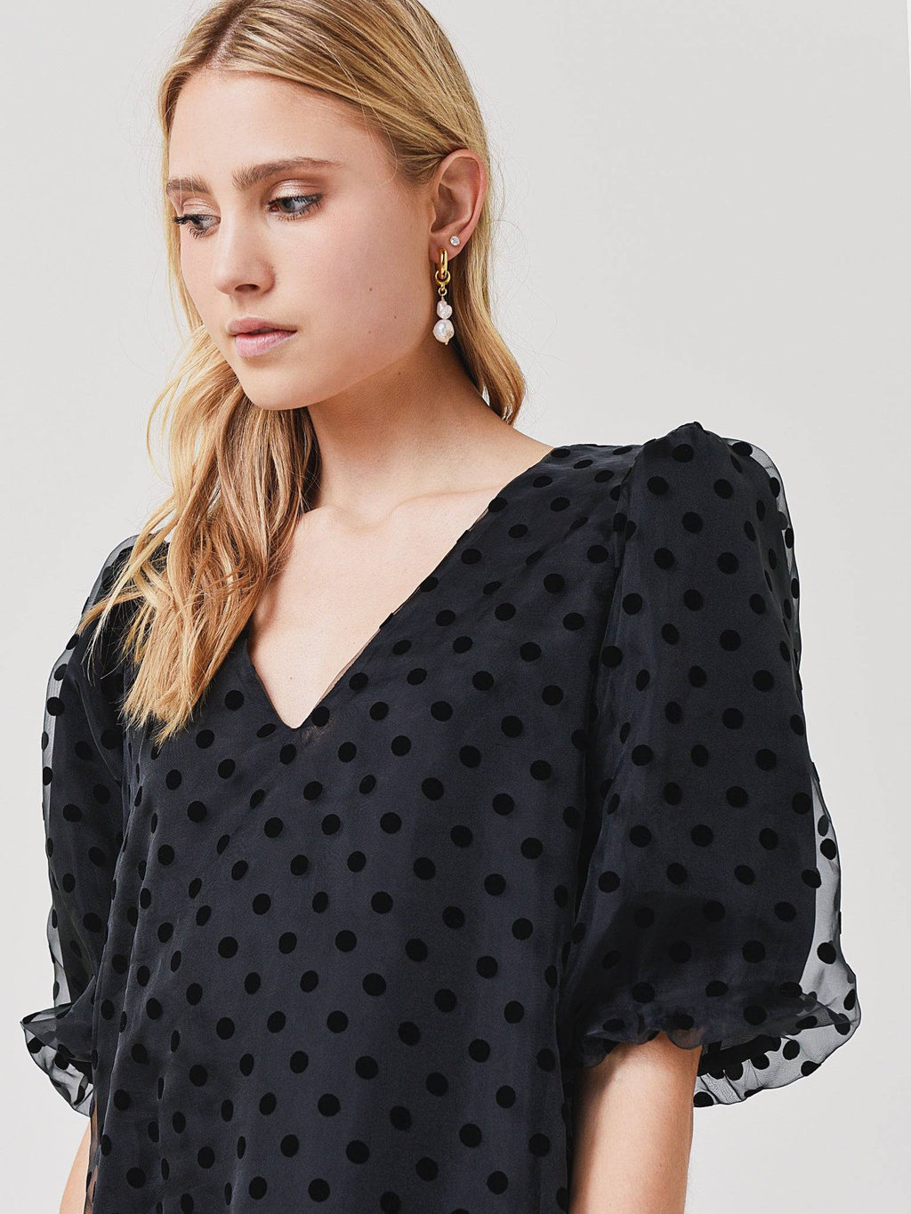 AXS1836x002BLACK-alt1