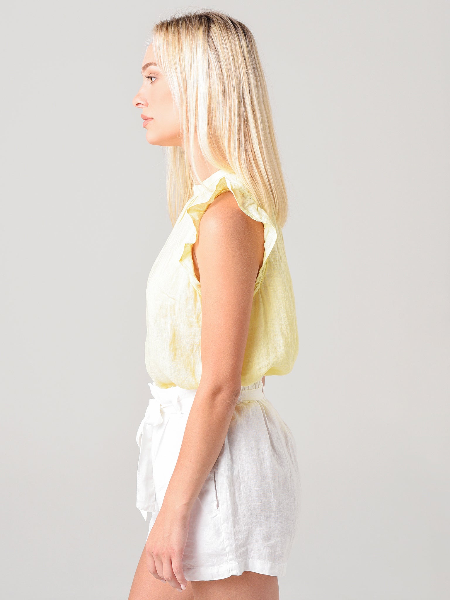 B4496-653-302xSUNLIT-alt1