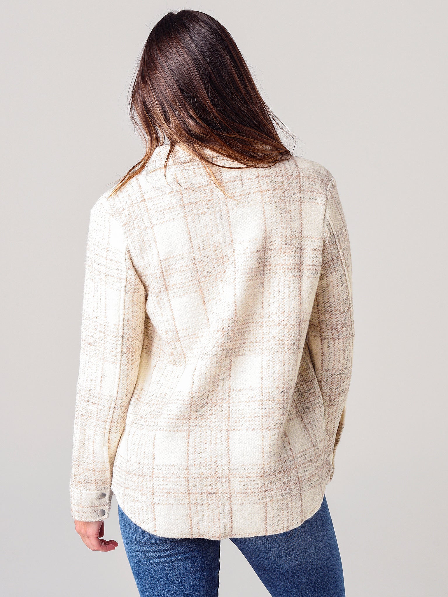 BK302193xALABASTER-alt2