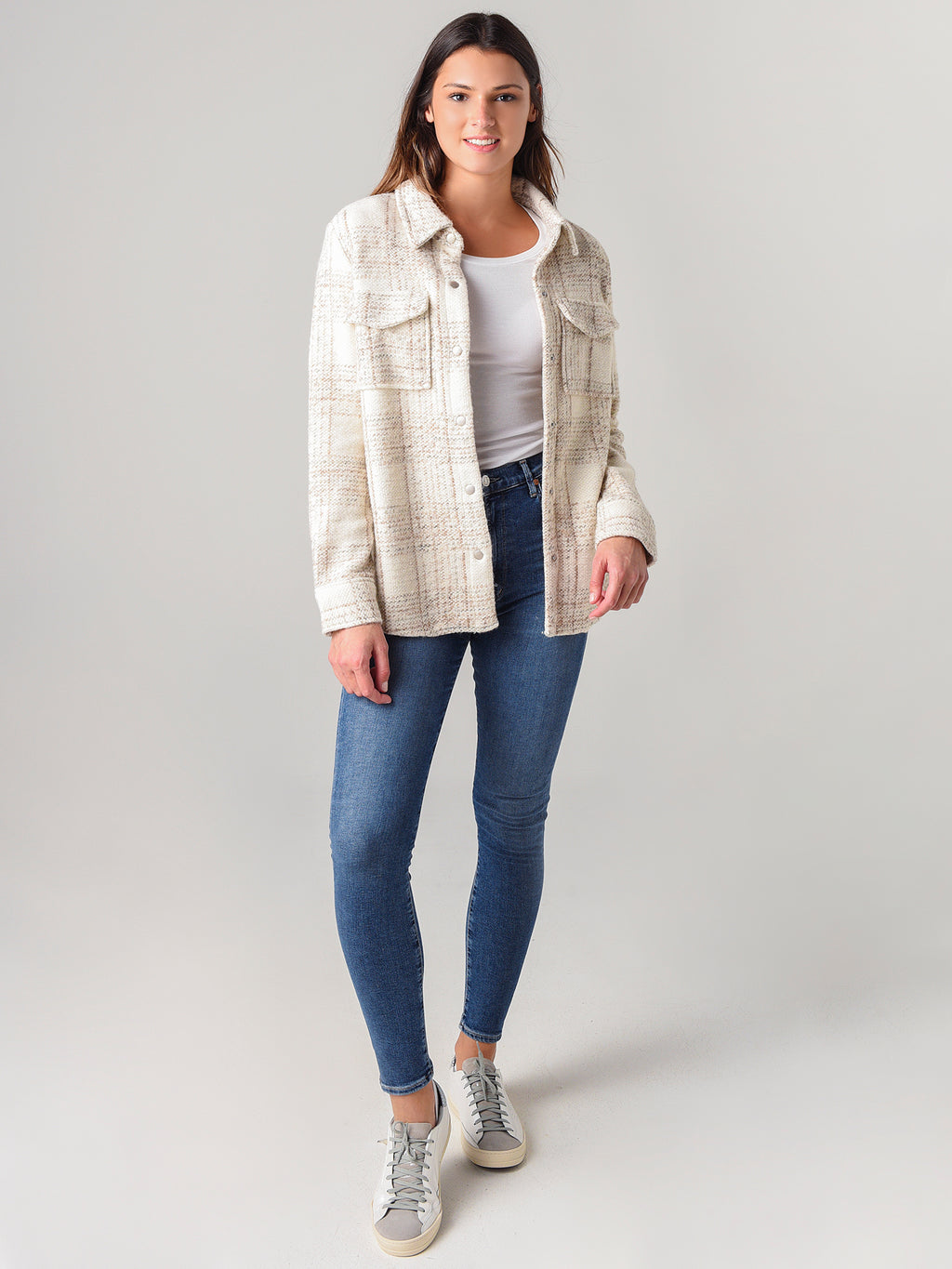 BK302193xALABASTER-alt3