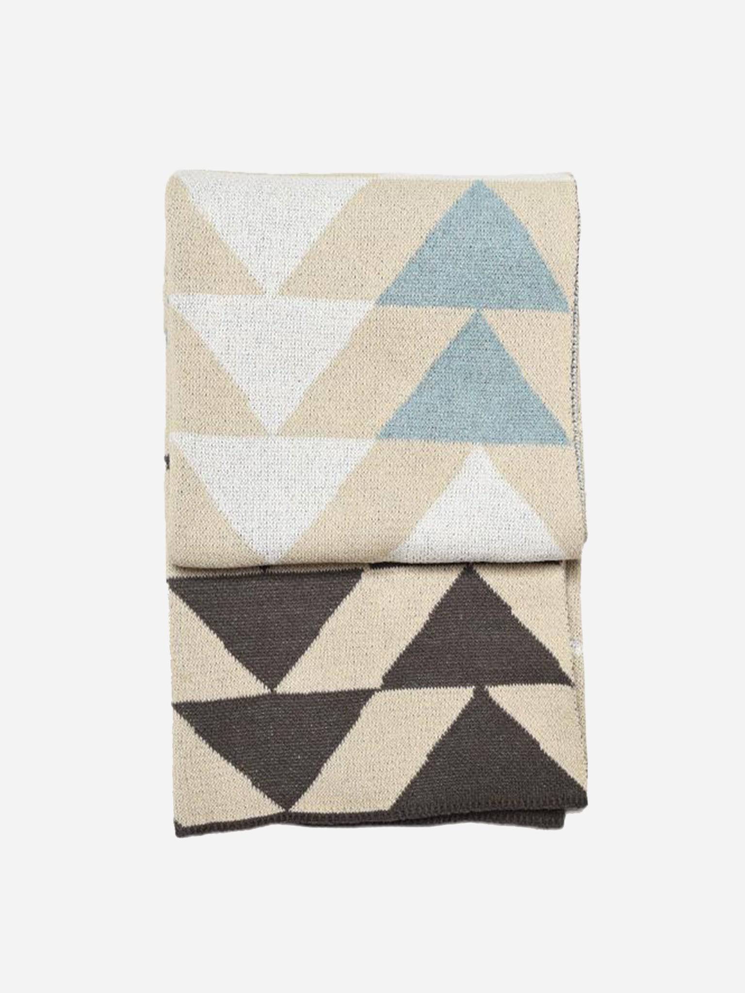 In2Green Eco Up and Down Throw