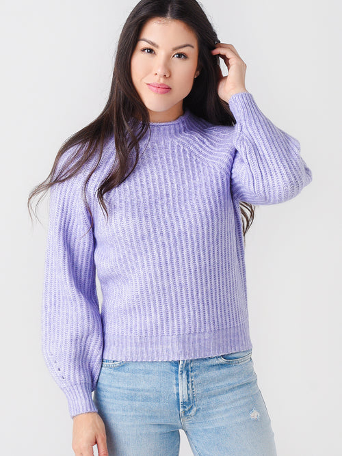 BB Dakota Women's Neck To Normal Sweater