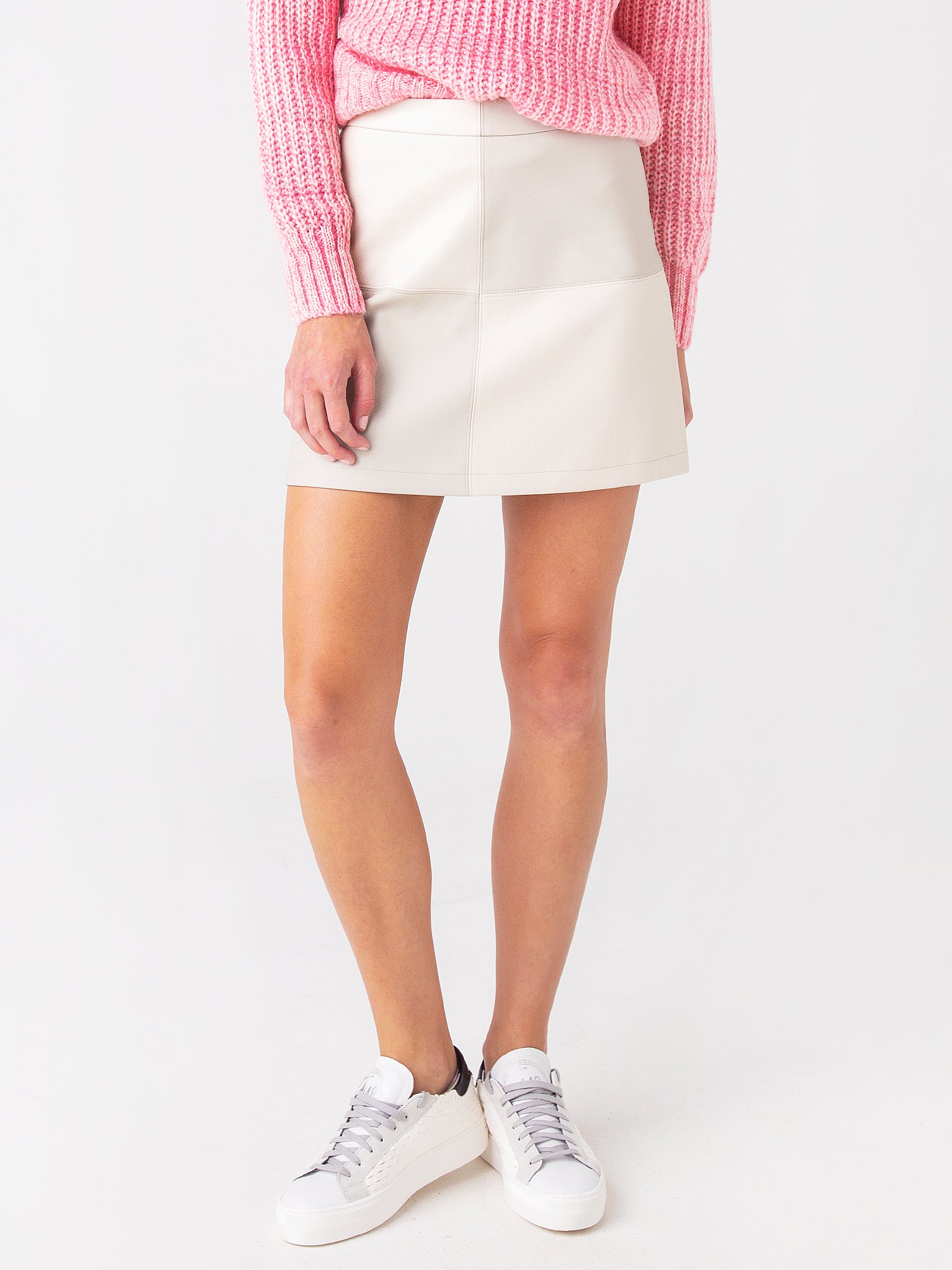 BB Dakota Women's Patch Perfect Skirt - Saint Bernard