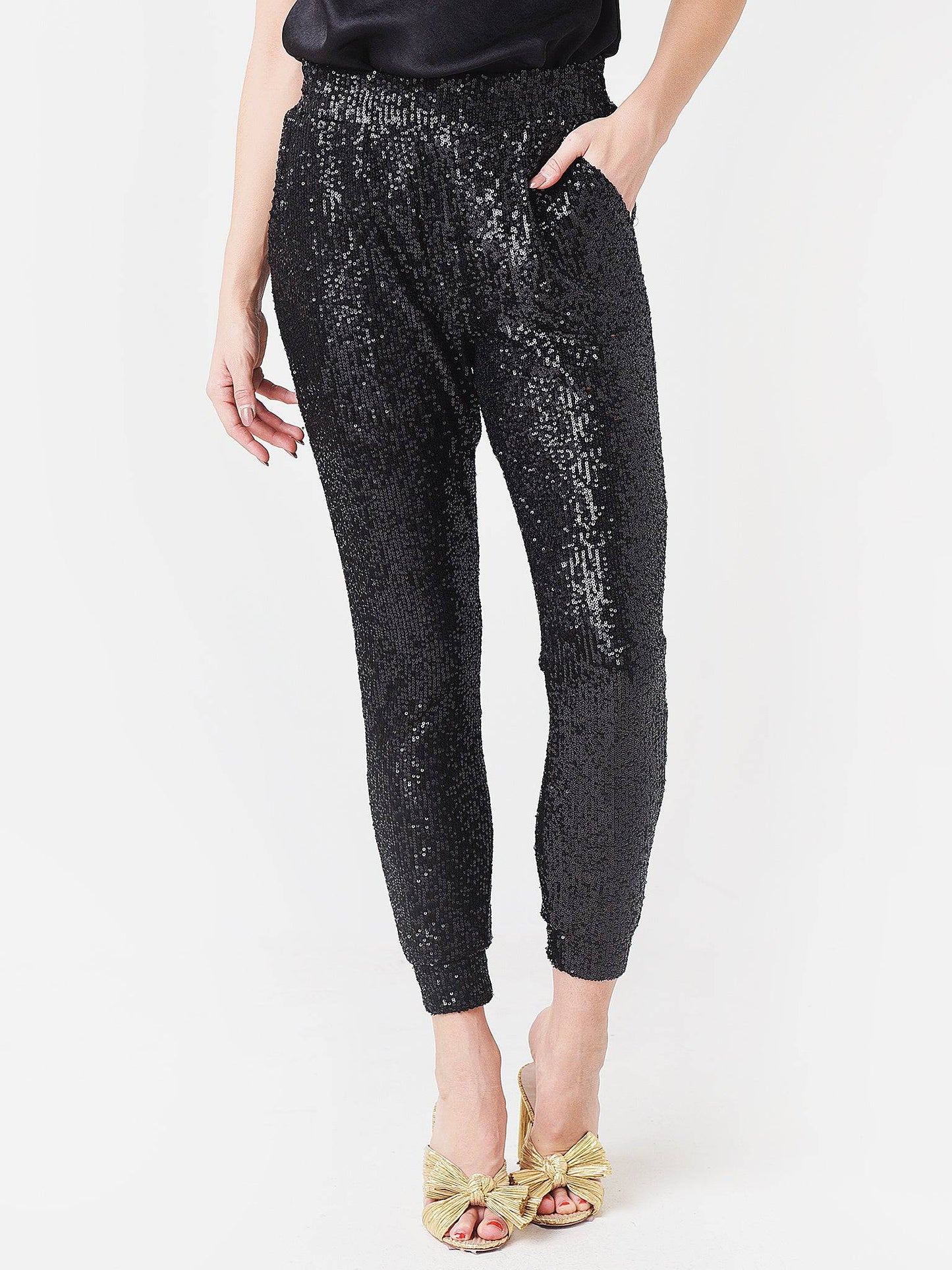 BB Dakota Women's Glitter End Sequin Jogger - Saint Bernard