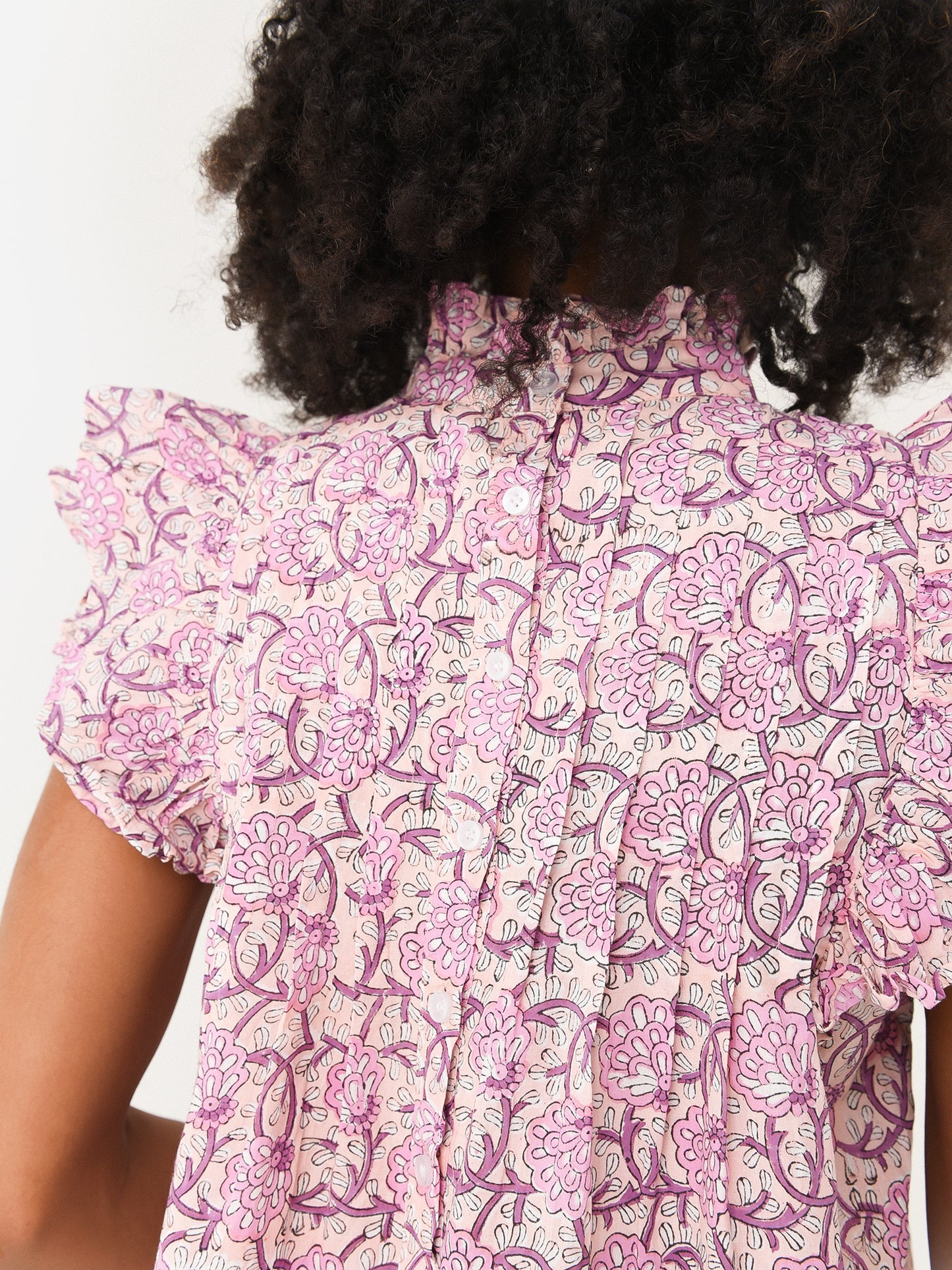 BUTTONRUFFLETOPxMAUVE-alt4