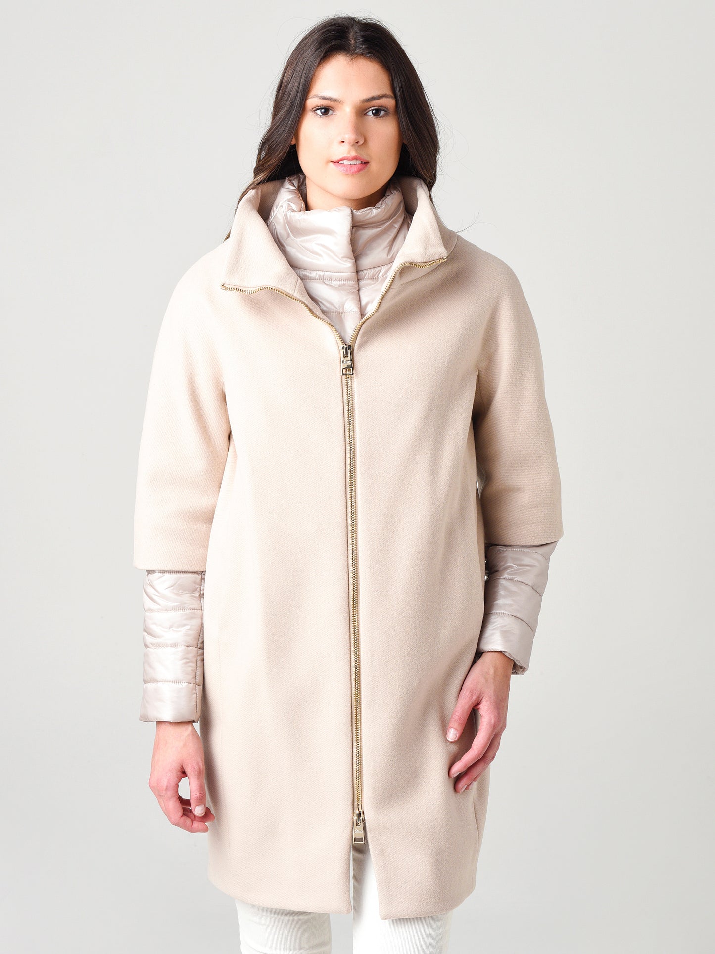Herno Women's Diagonal Wool And Nylon Ultralight Coat With Removable Nylon Sleeve