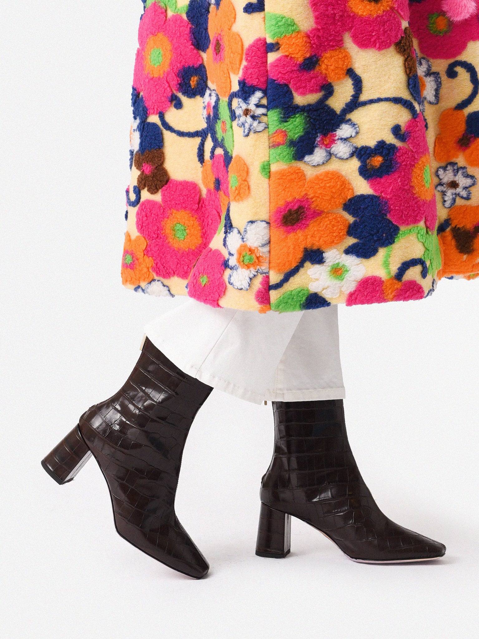 Dear Frances Women's Cube Boot - Saint Bernard