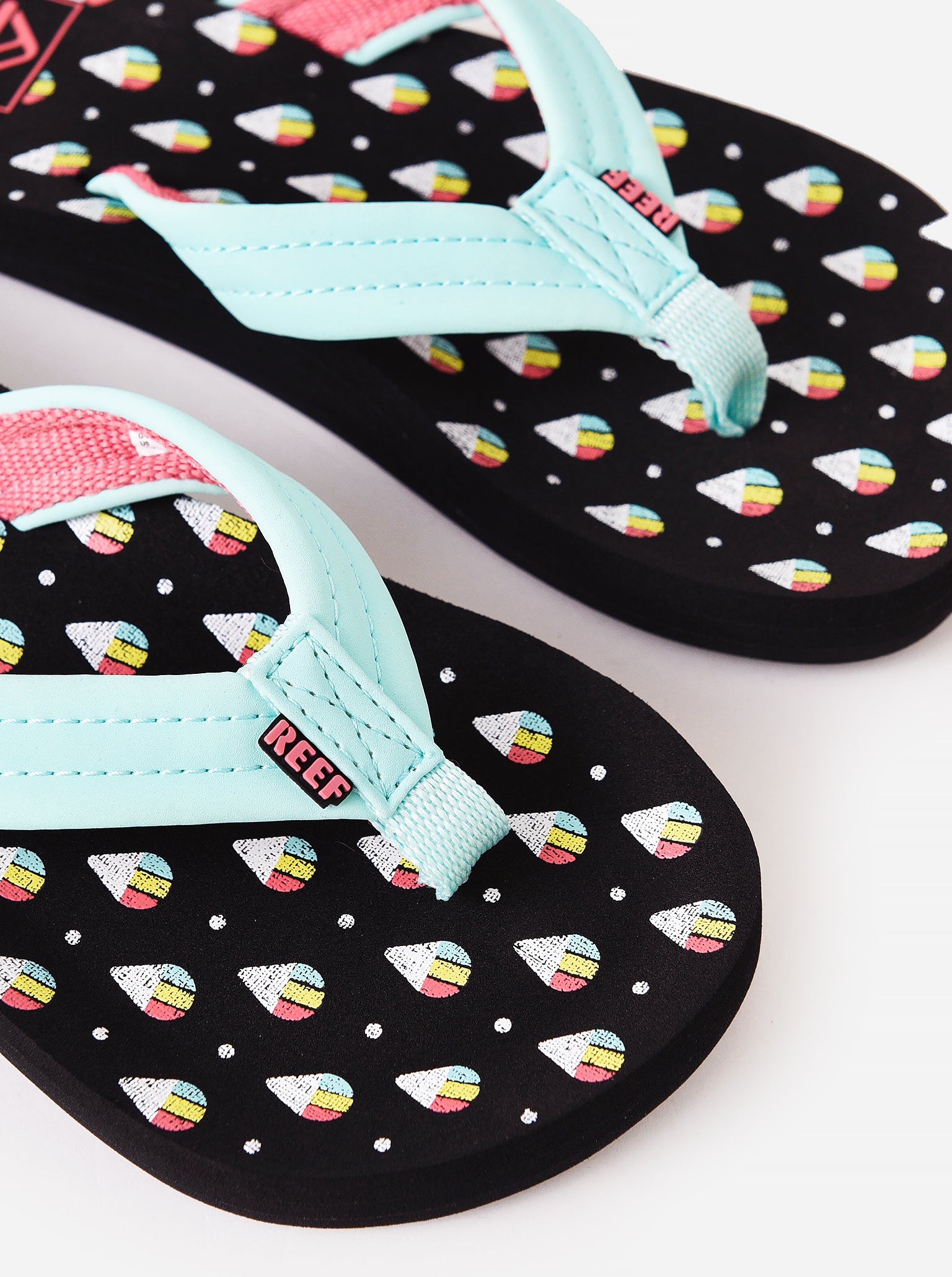 CI3996xSNOWCONE-alt2