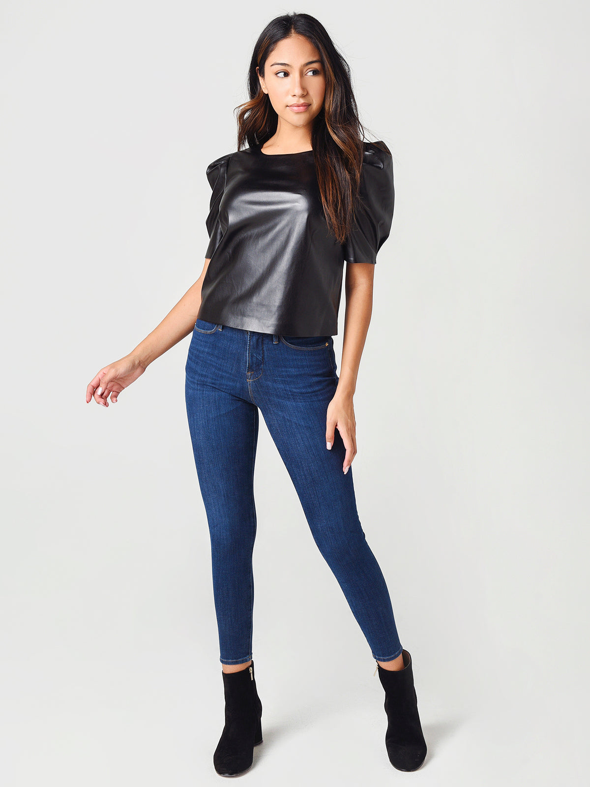 CK404163xBLACK-alt3