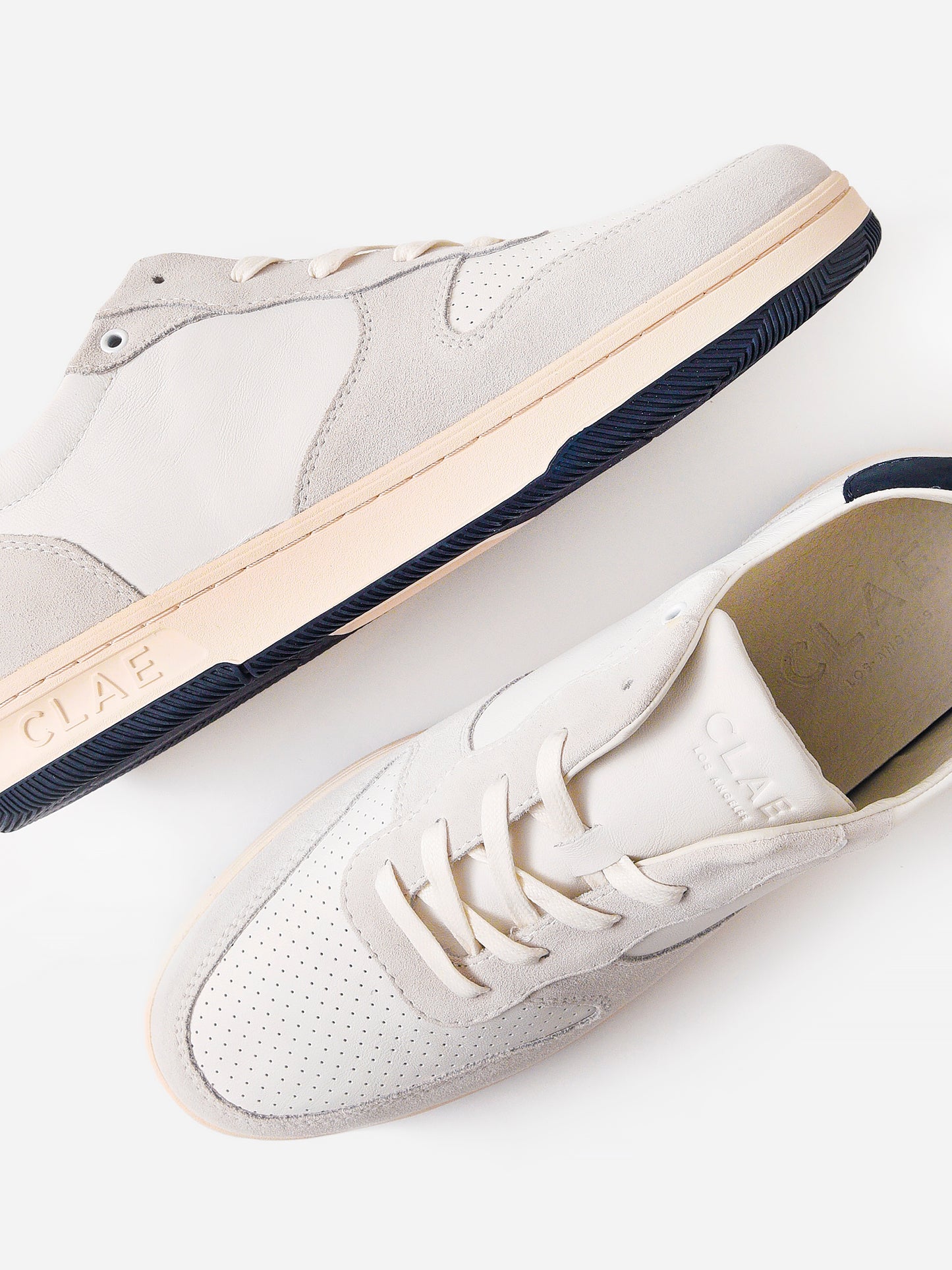 CL21CMA05xWHITELEATHERNAVY-alt3