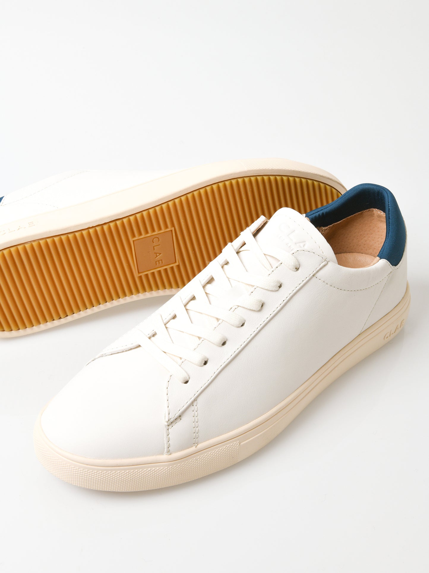 CL22CBR08xOFFWHITELEATHEROCEAN-alt1